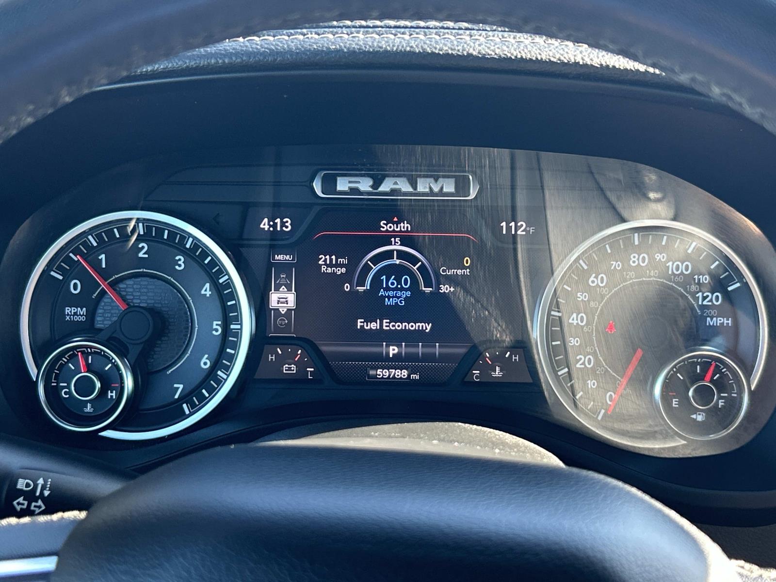 Vehicle photo 44
