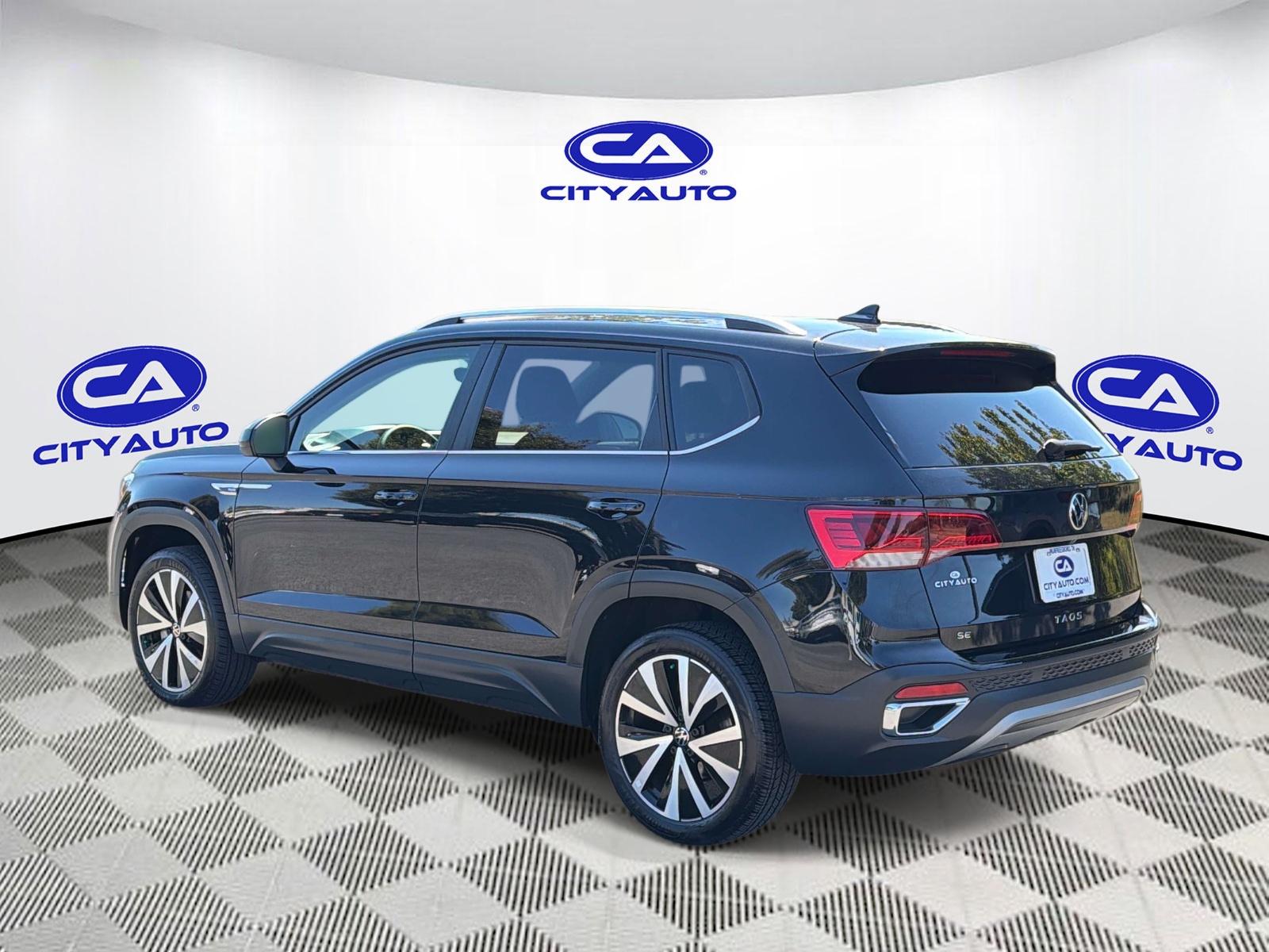 Used 2024 Volkswagen Taos SUV