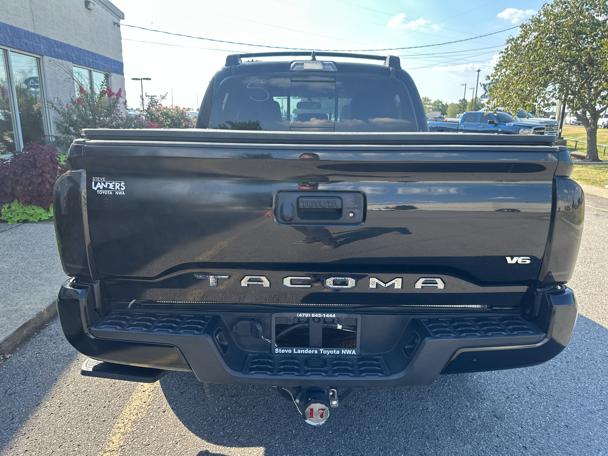 Used 2017 Toyota Tacoma Truck