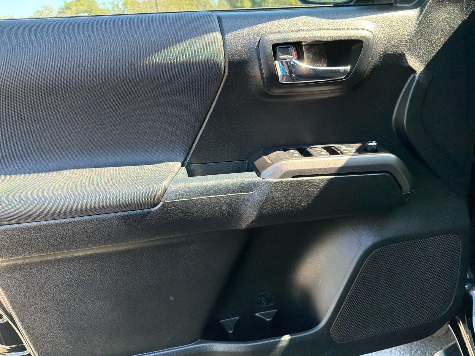 Used 2017 Toyota Tacoma Truck