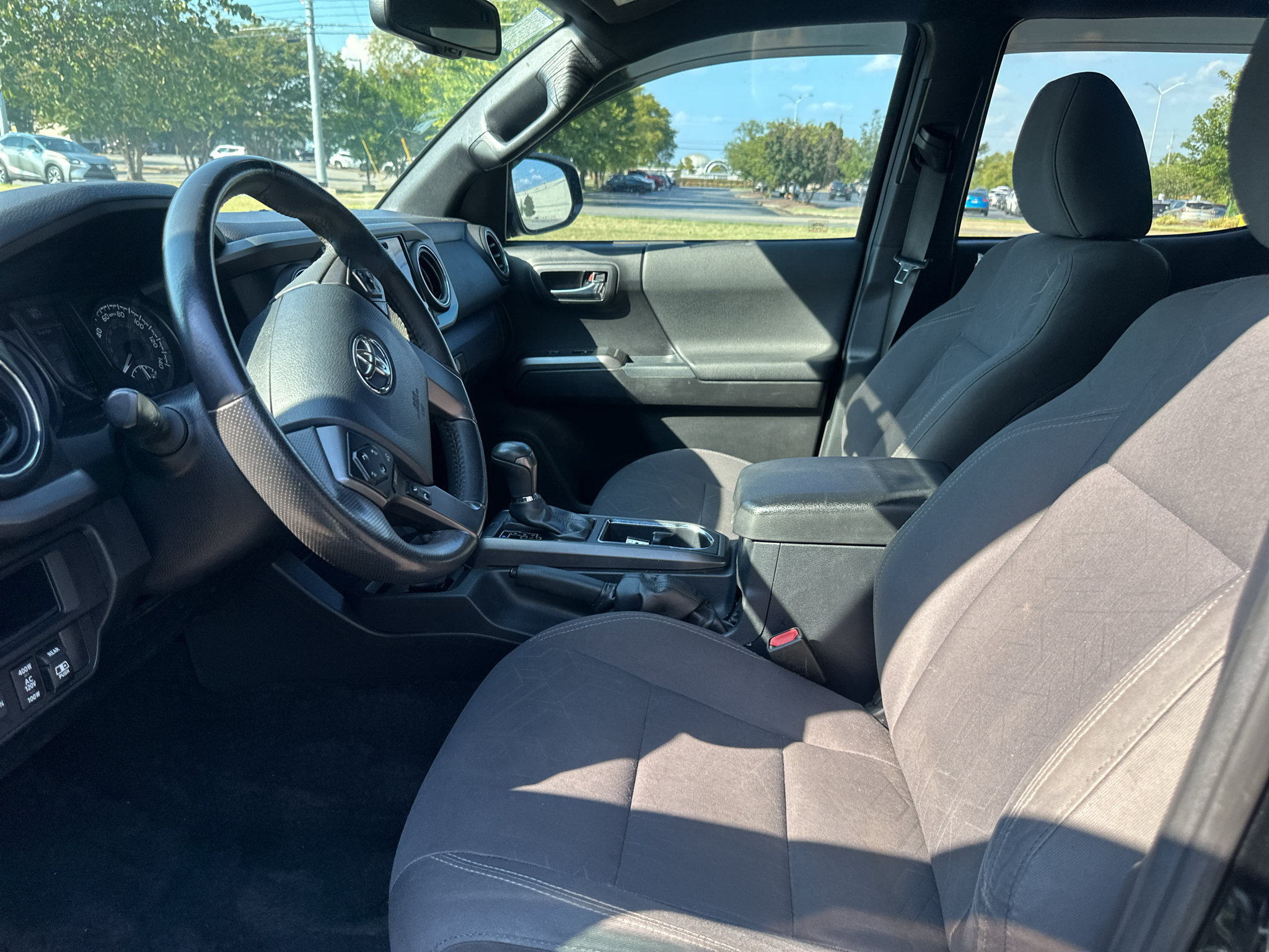 Used 2017 Toyota Tacoma Truck