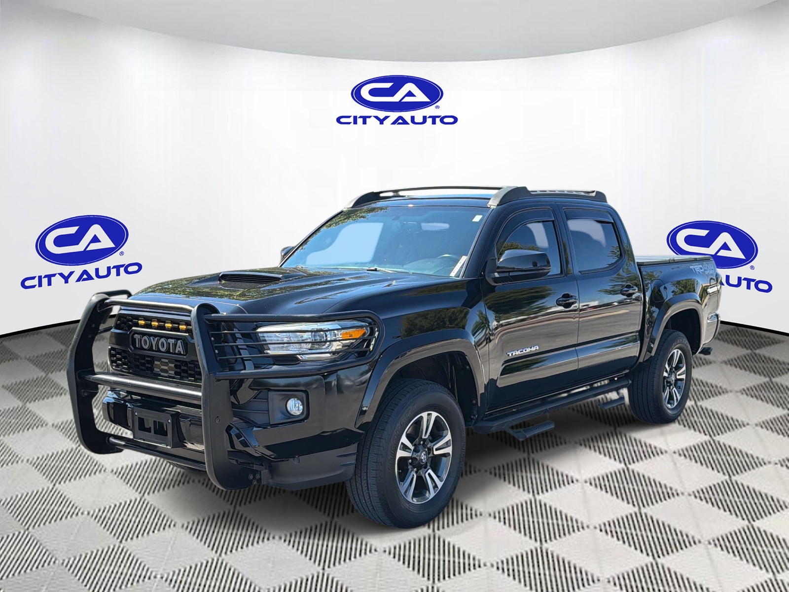 Used 2017 Toyota Tacoma Truck