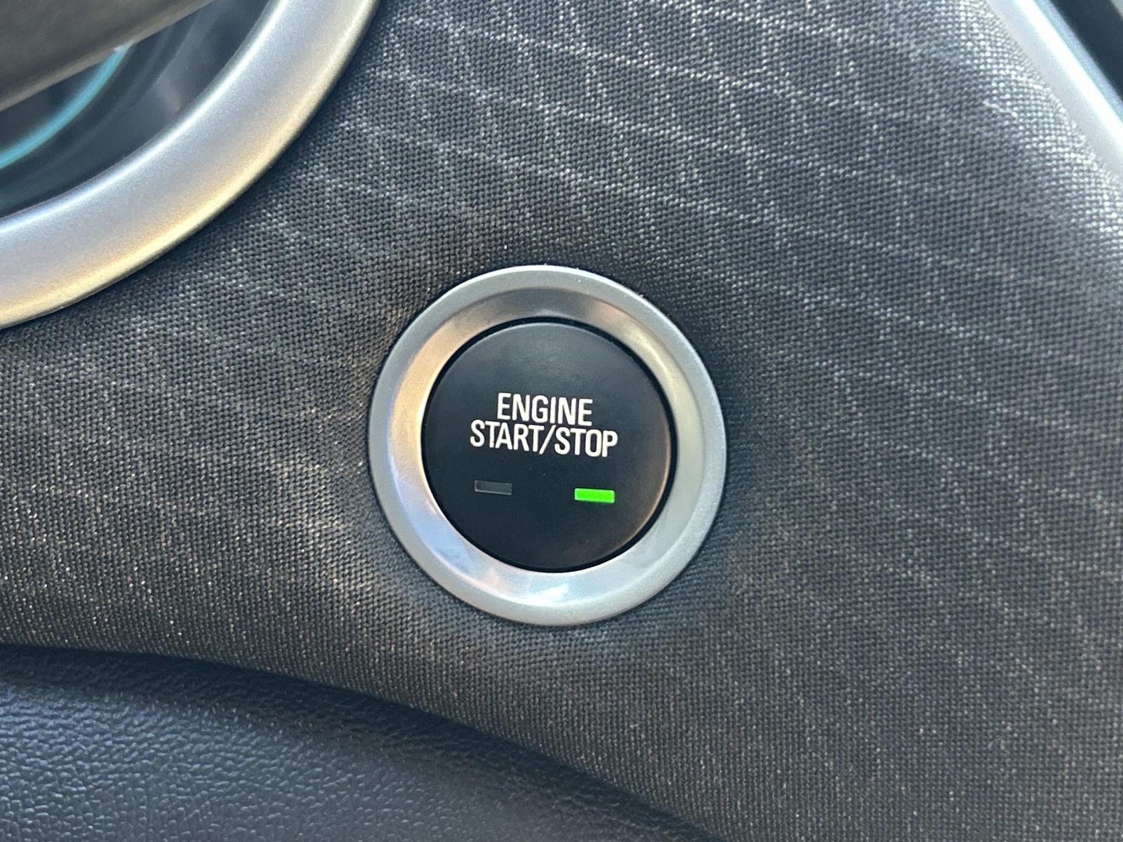 Vehicle photo 34