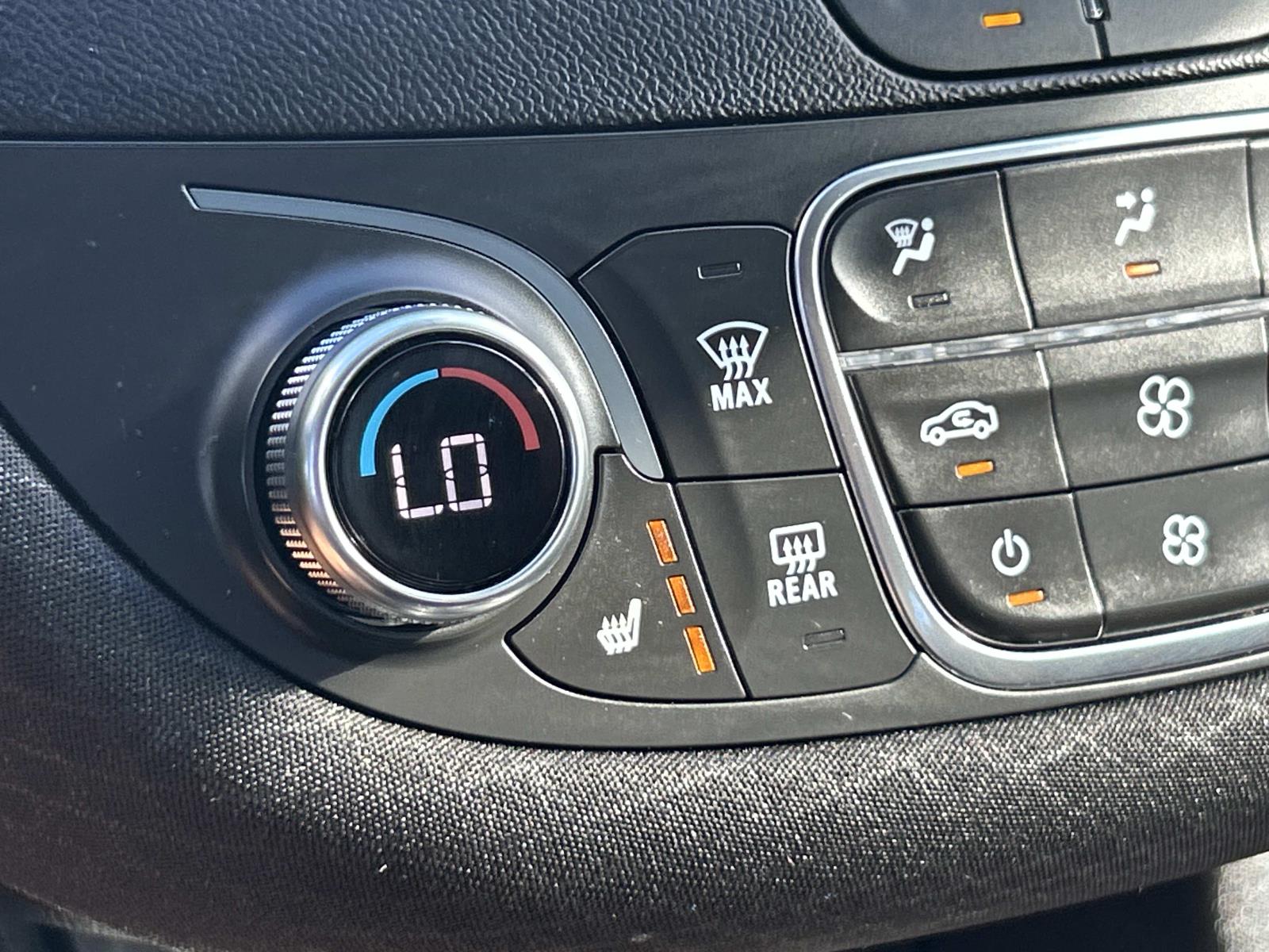 Vehicle photo 31