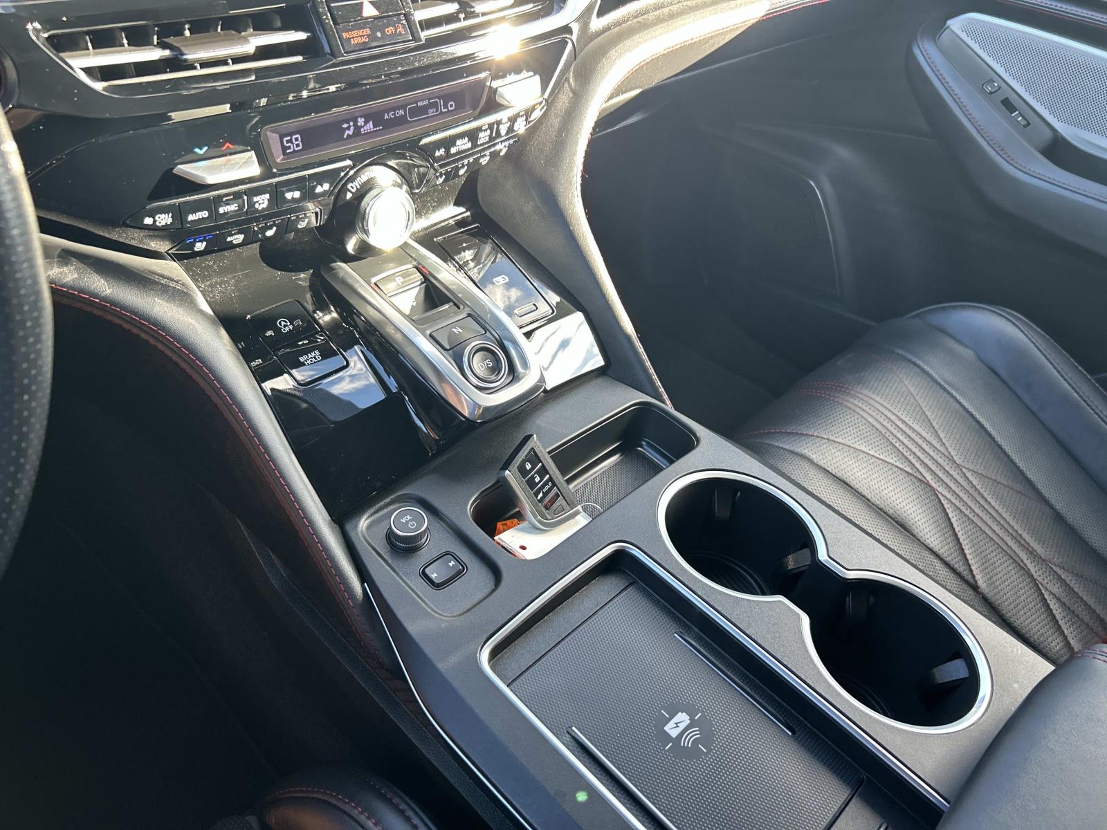 Vehicle photo 36