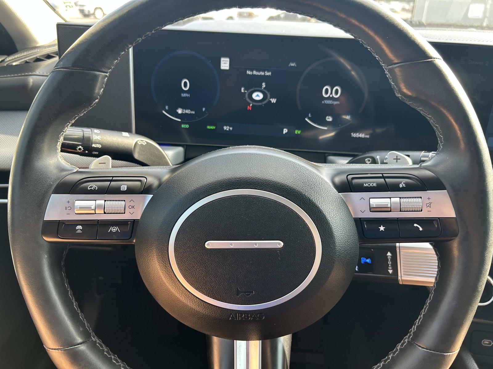 Vehicle photo 39