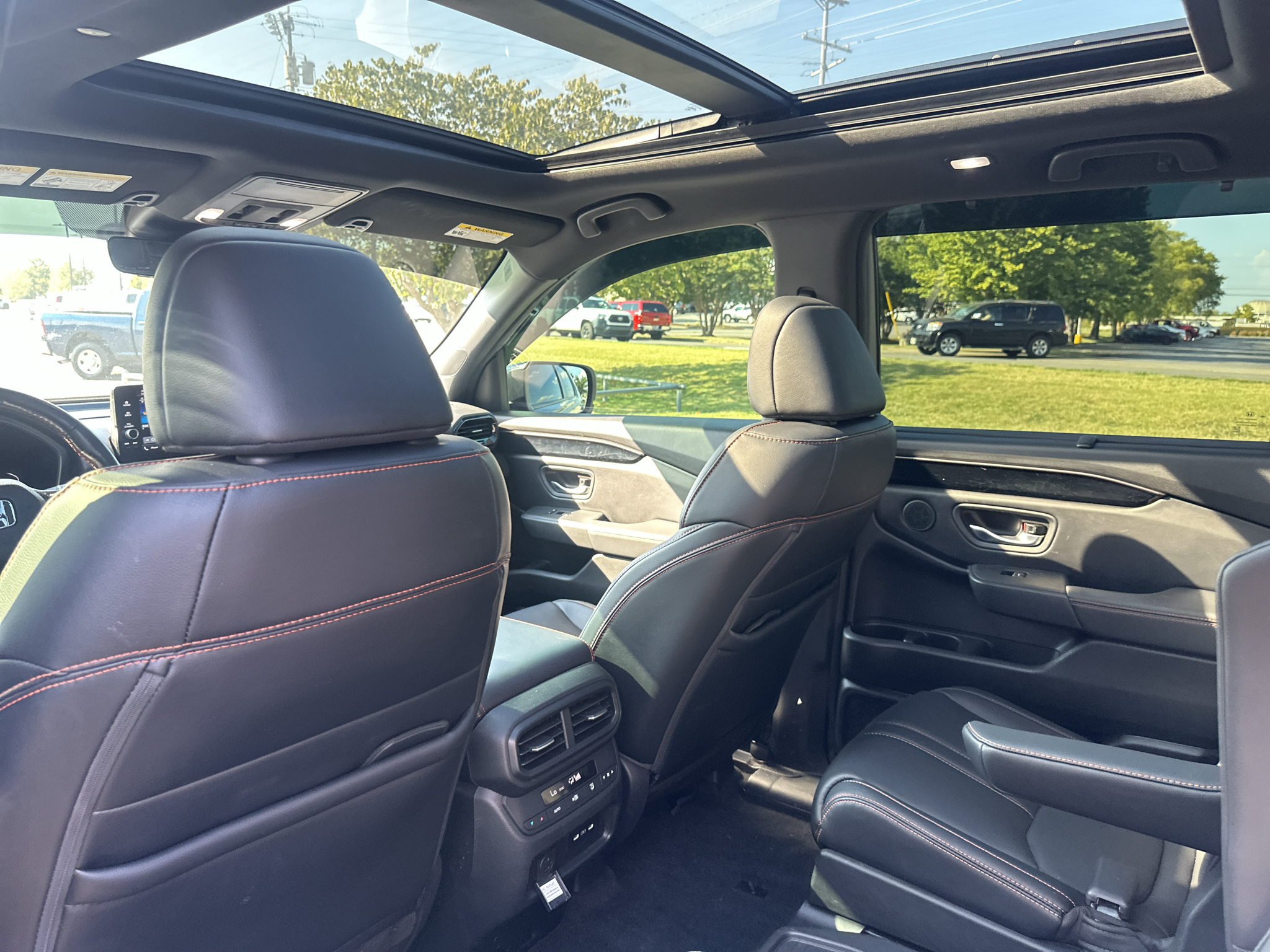 Used 2025 Honda Pilot SUV