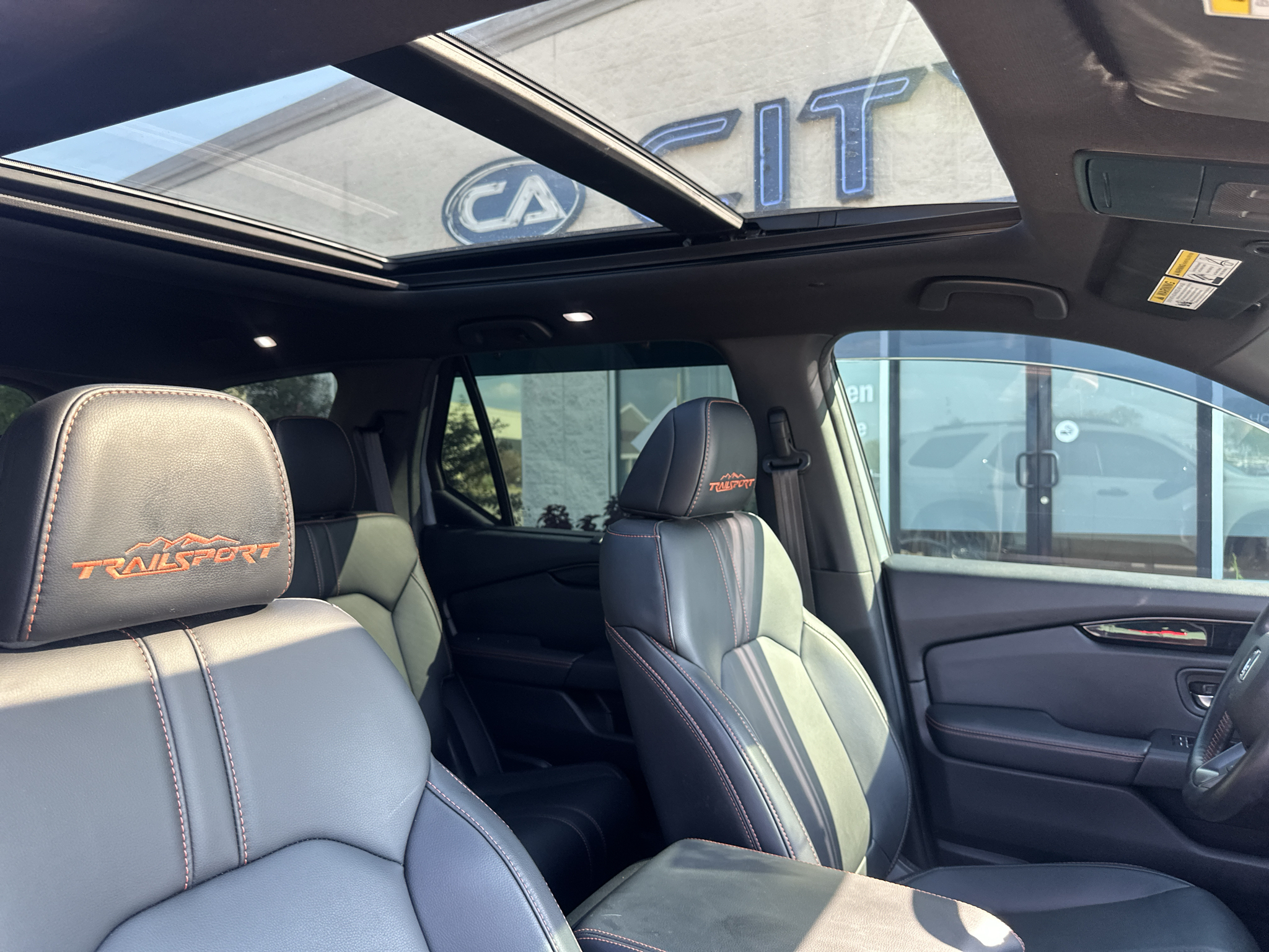 Used 2025 Honda Pilot SUV