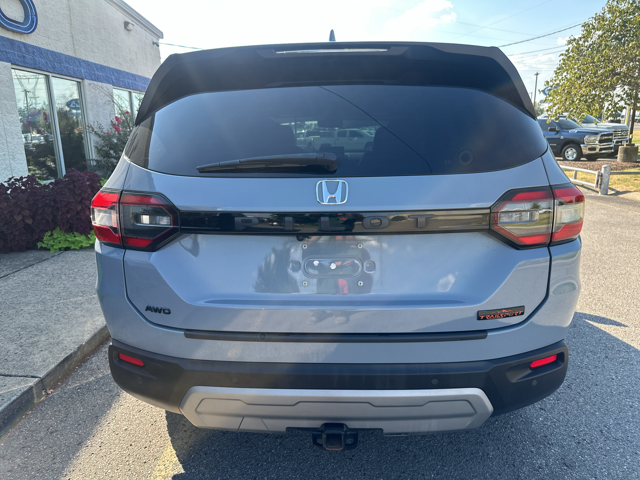 Used 2025 Honda Pilot SUV