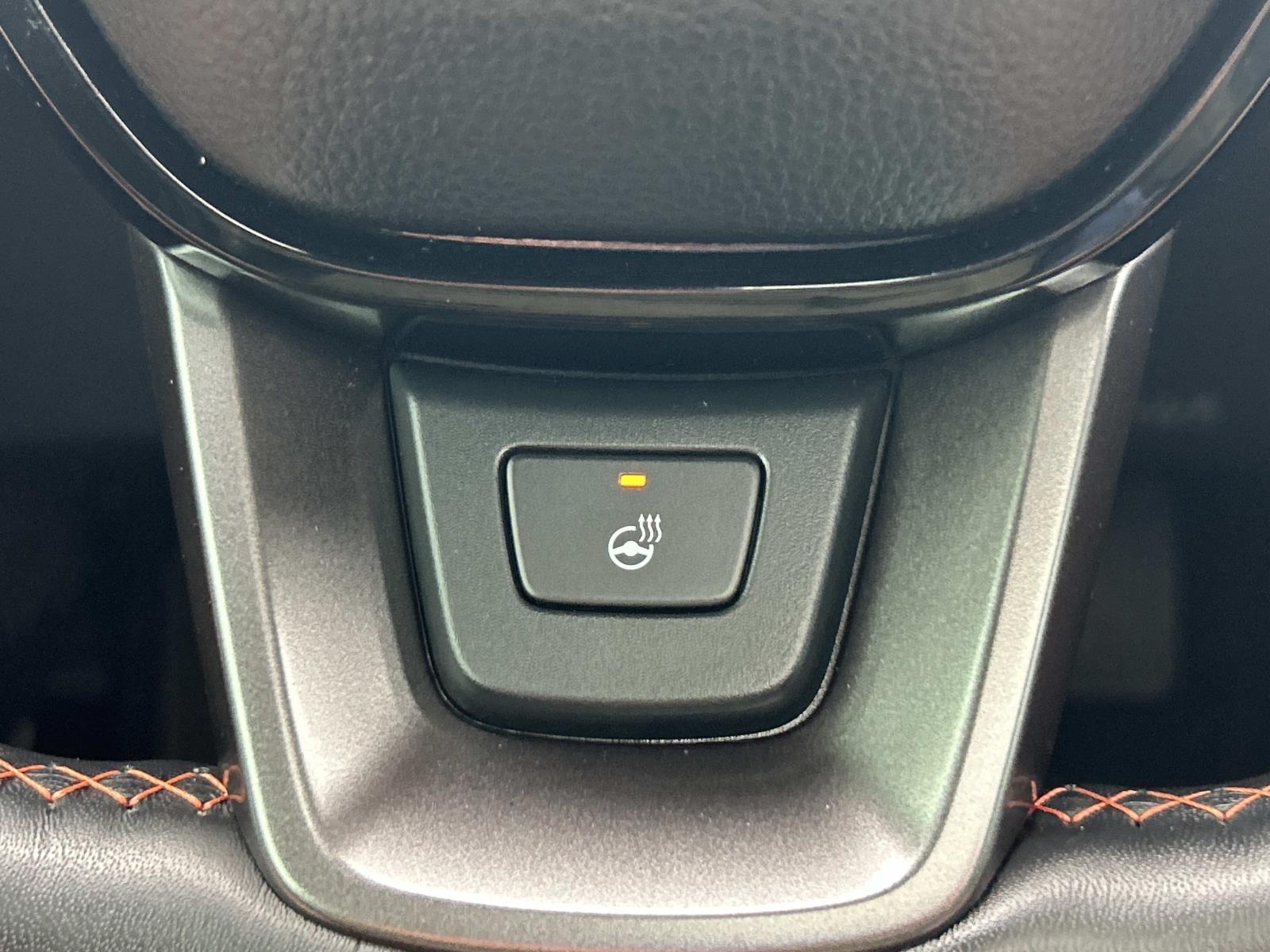 Vehicle photo 42