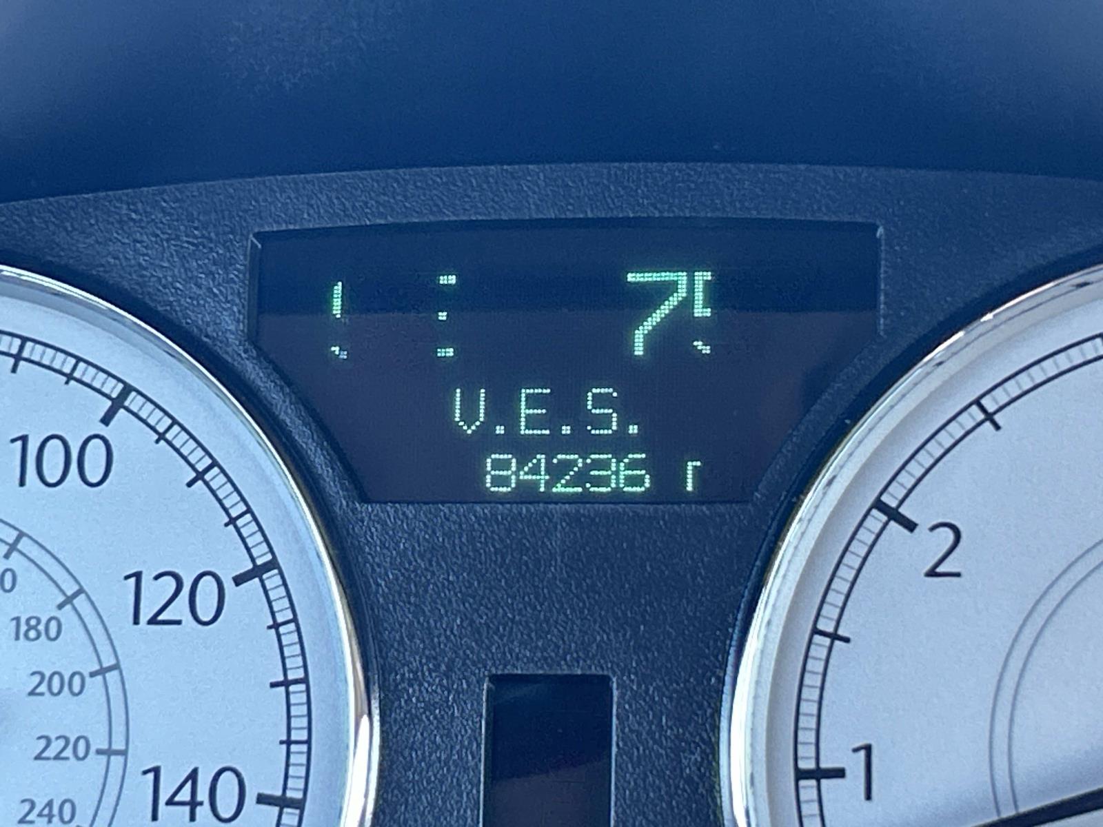 Vehicle photo 40