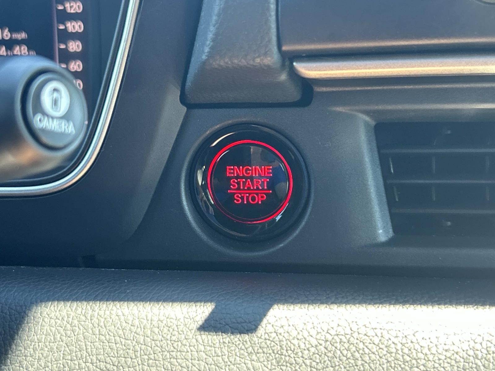 Vehicle photo 41