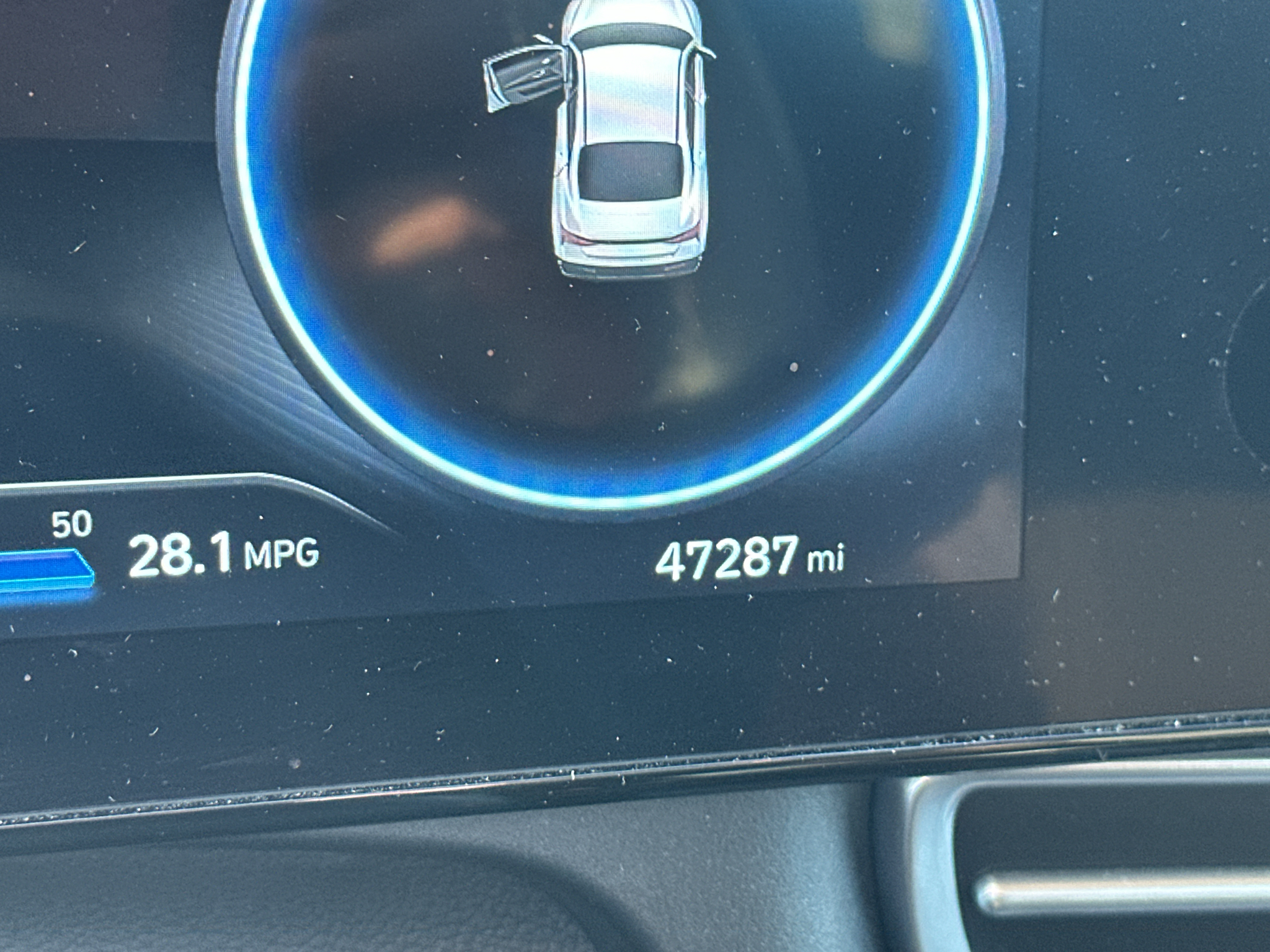 Vehicle photo 25