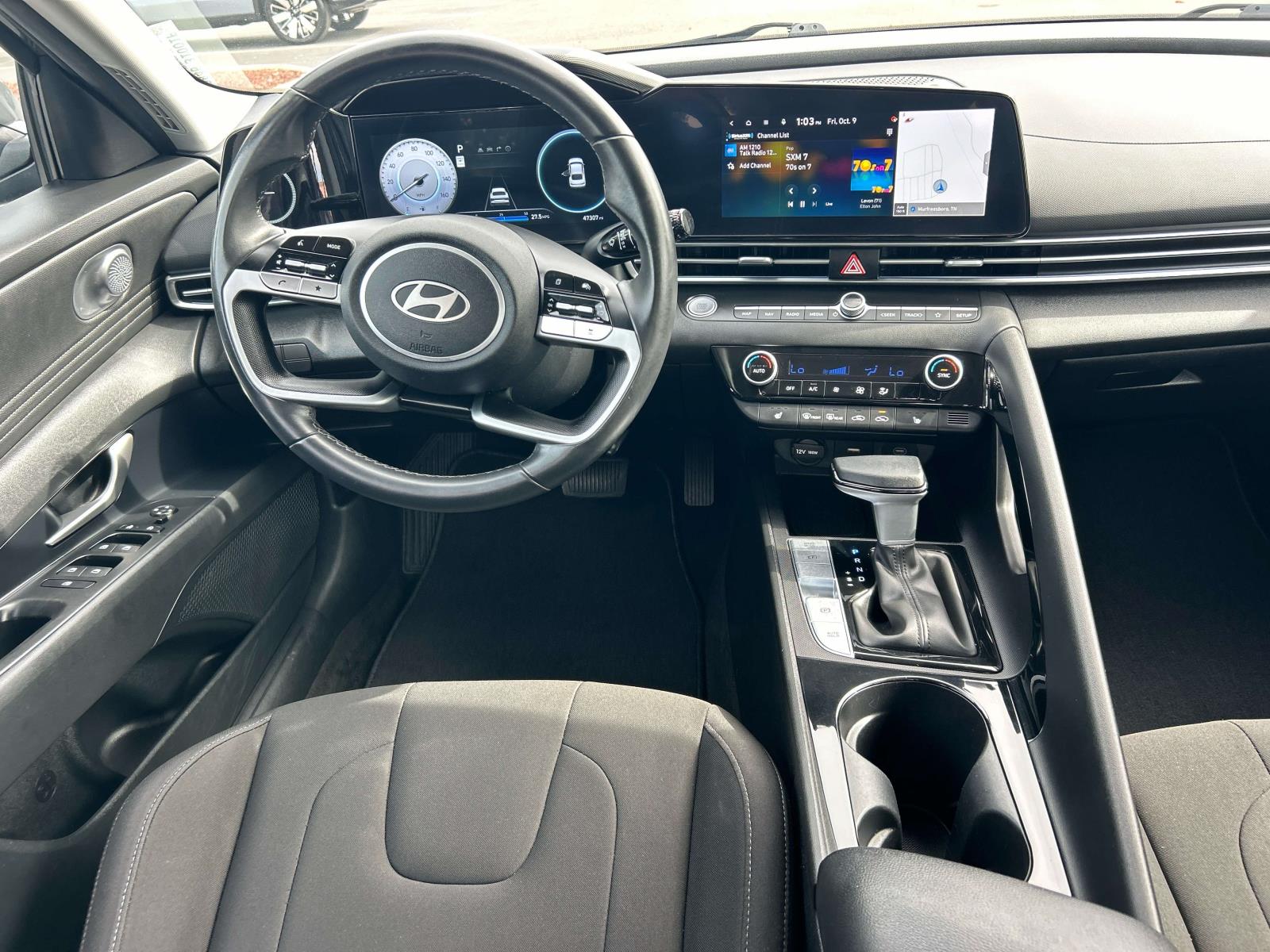 Used 2025 Hyundai Elantra Sedan