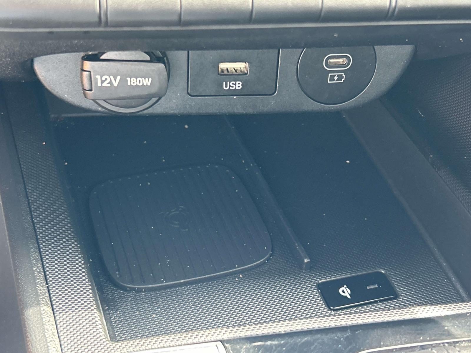 Used 2025 Hyundai Elantra Sedan