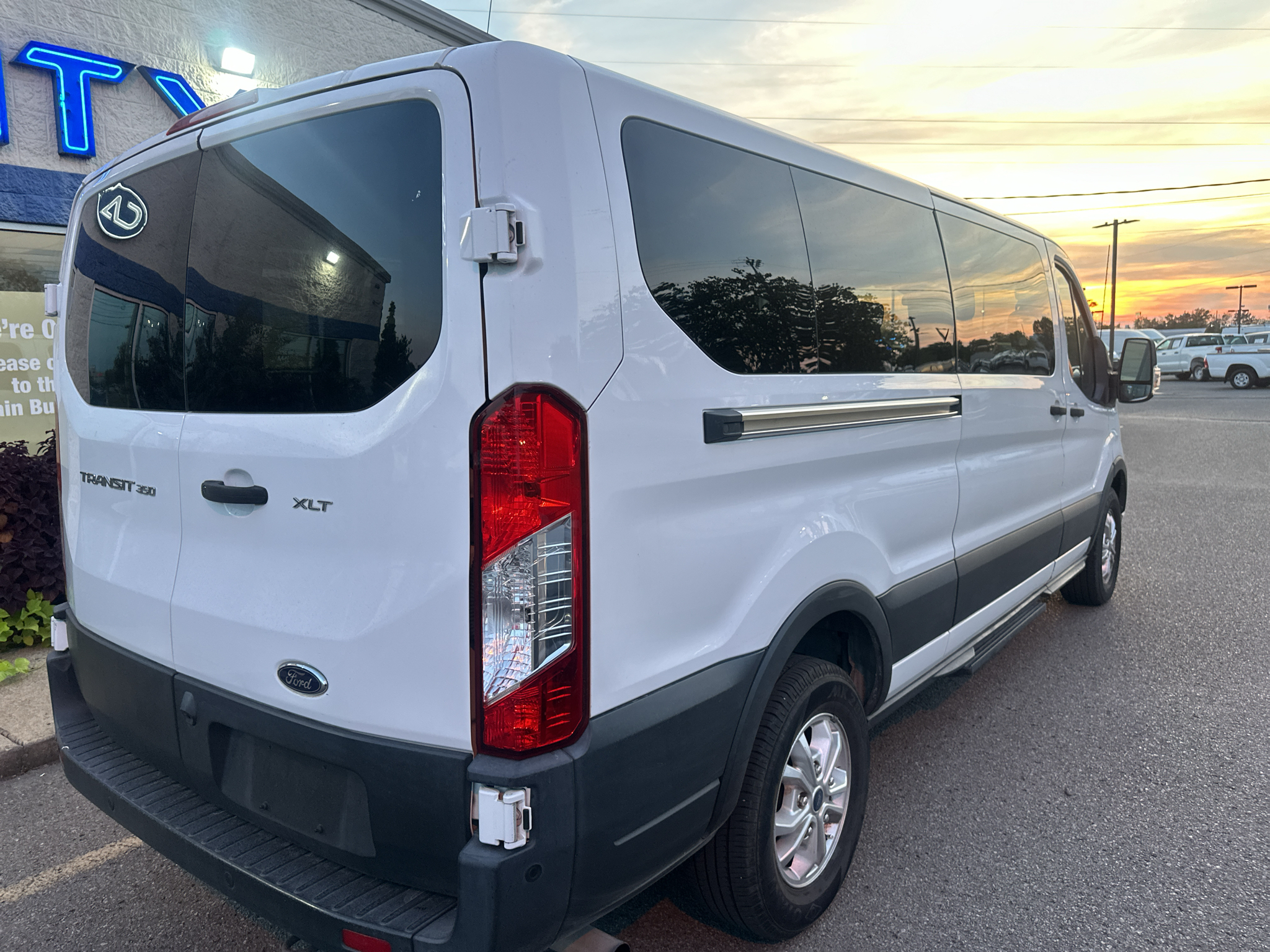 Used 2021 Ford Transit Wagon T-350 Low Roof Slide Wagon