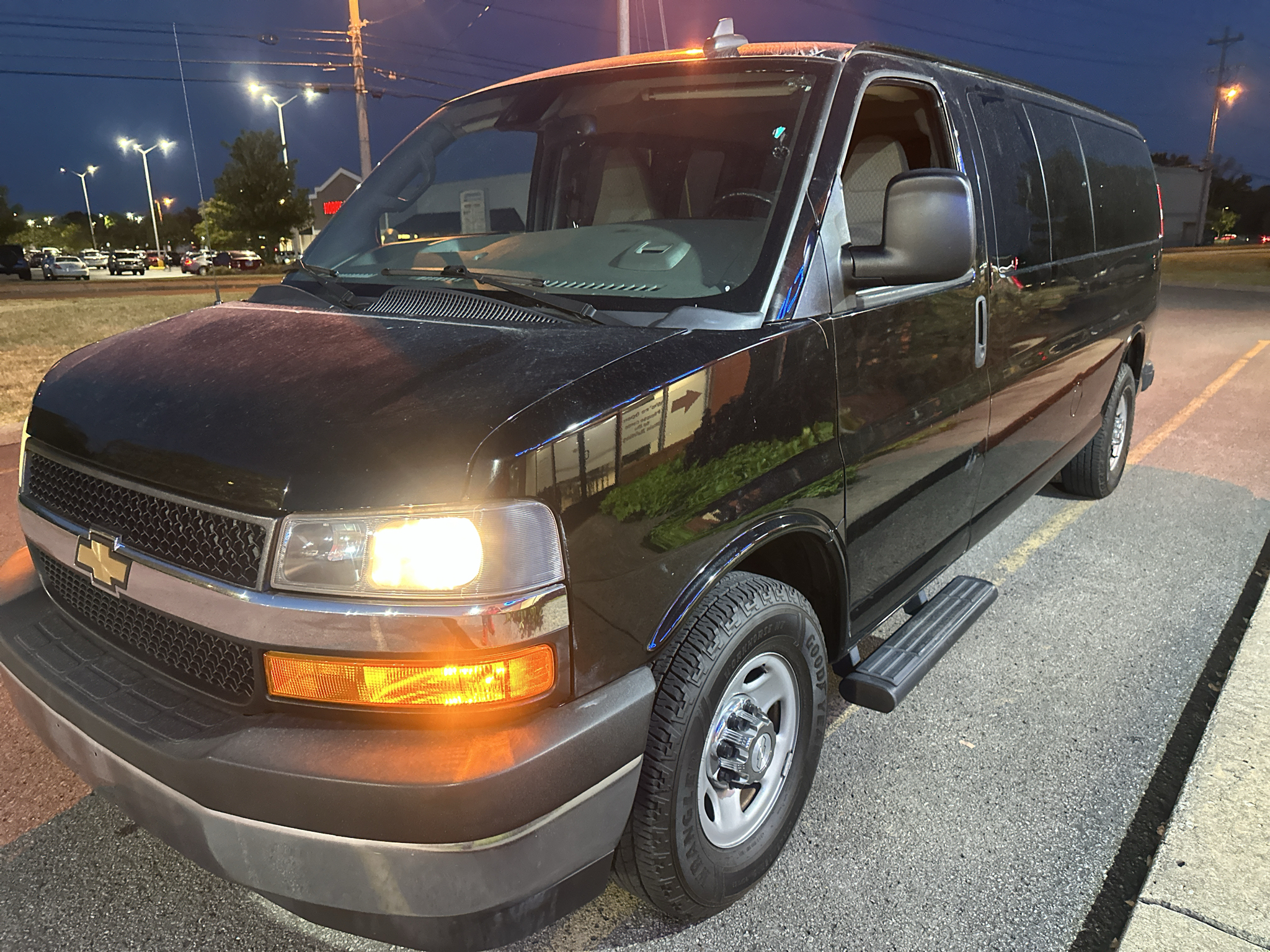 Used 2020 Chevrolet Express 3500 Van