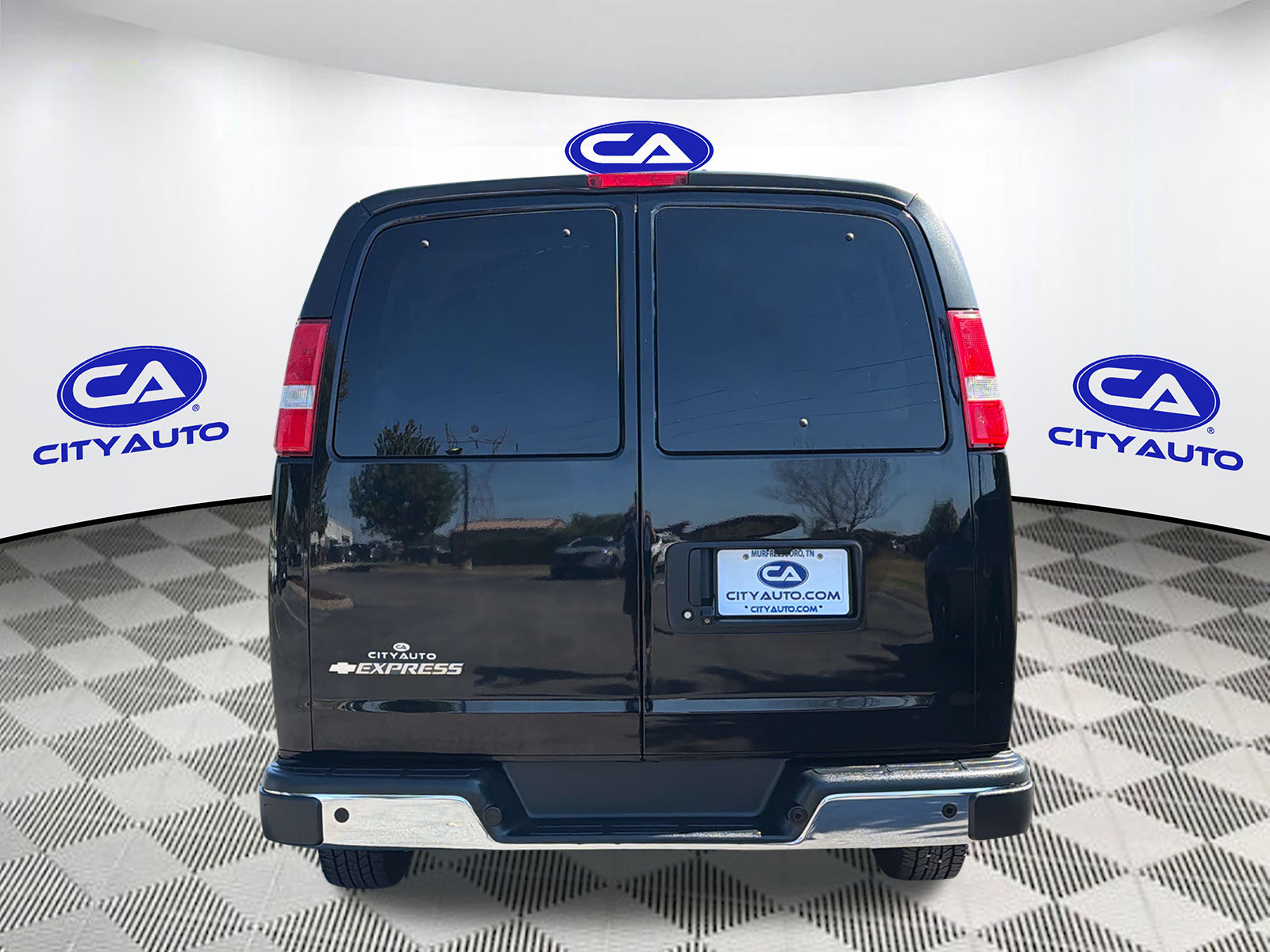 Used 2020 Chevrolet Express 3500 Van