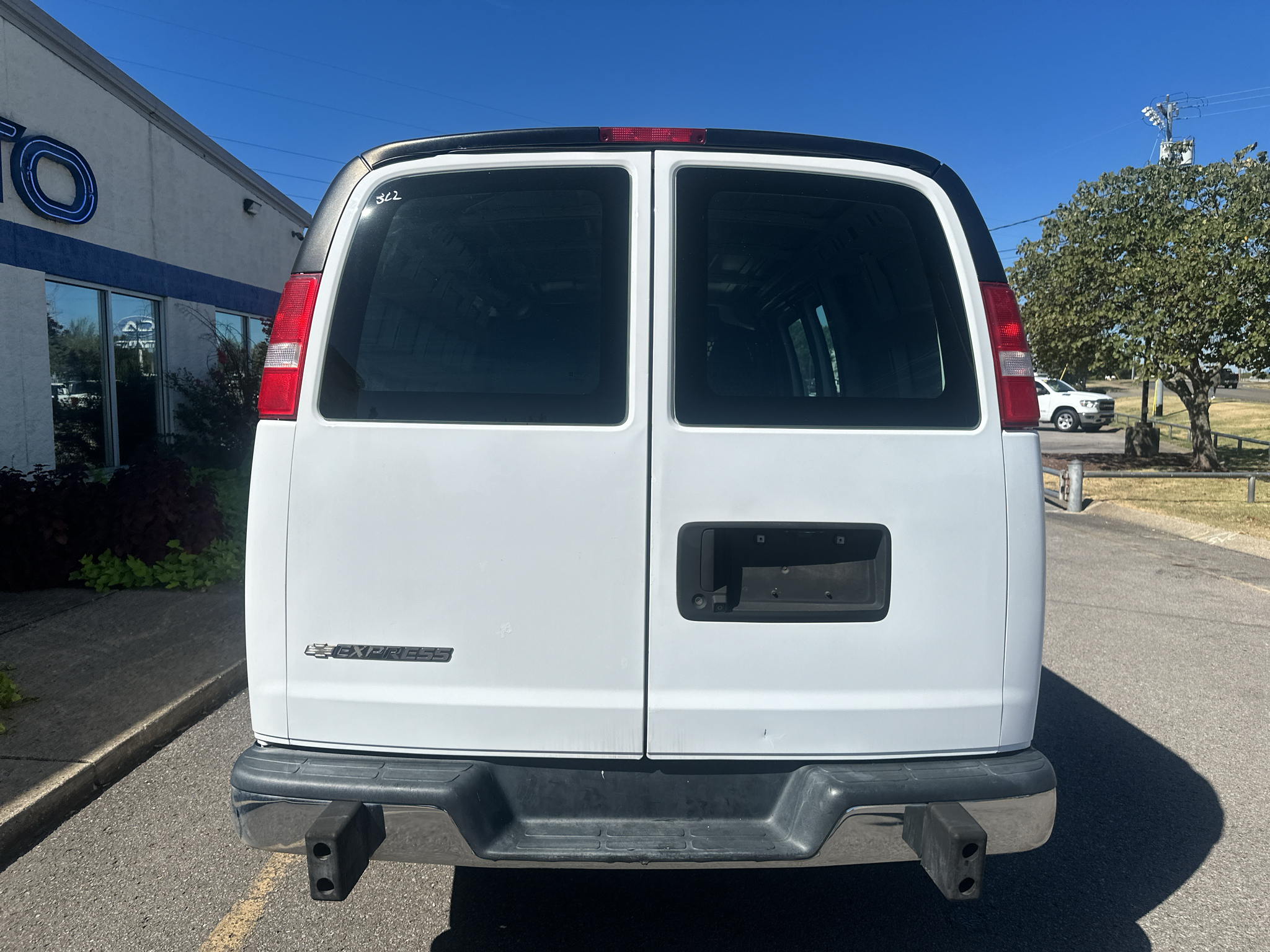 Used 2020 Chevrolet Express 2500 Van