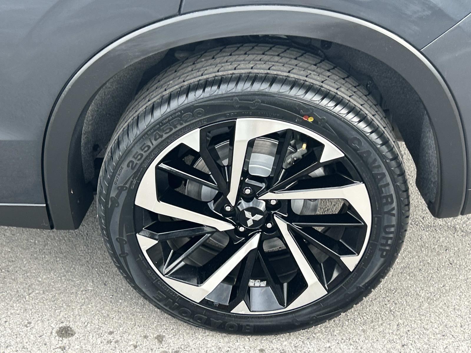 Used 2024 Mitsubishi Outlander SUV
