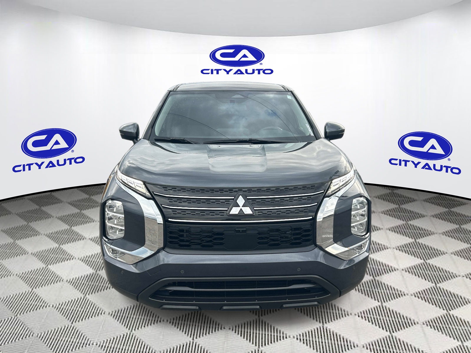 Used 2024 Mitsubishi Outlander SUV