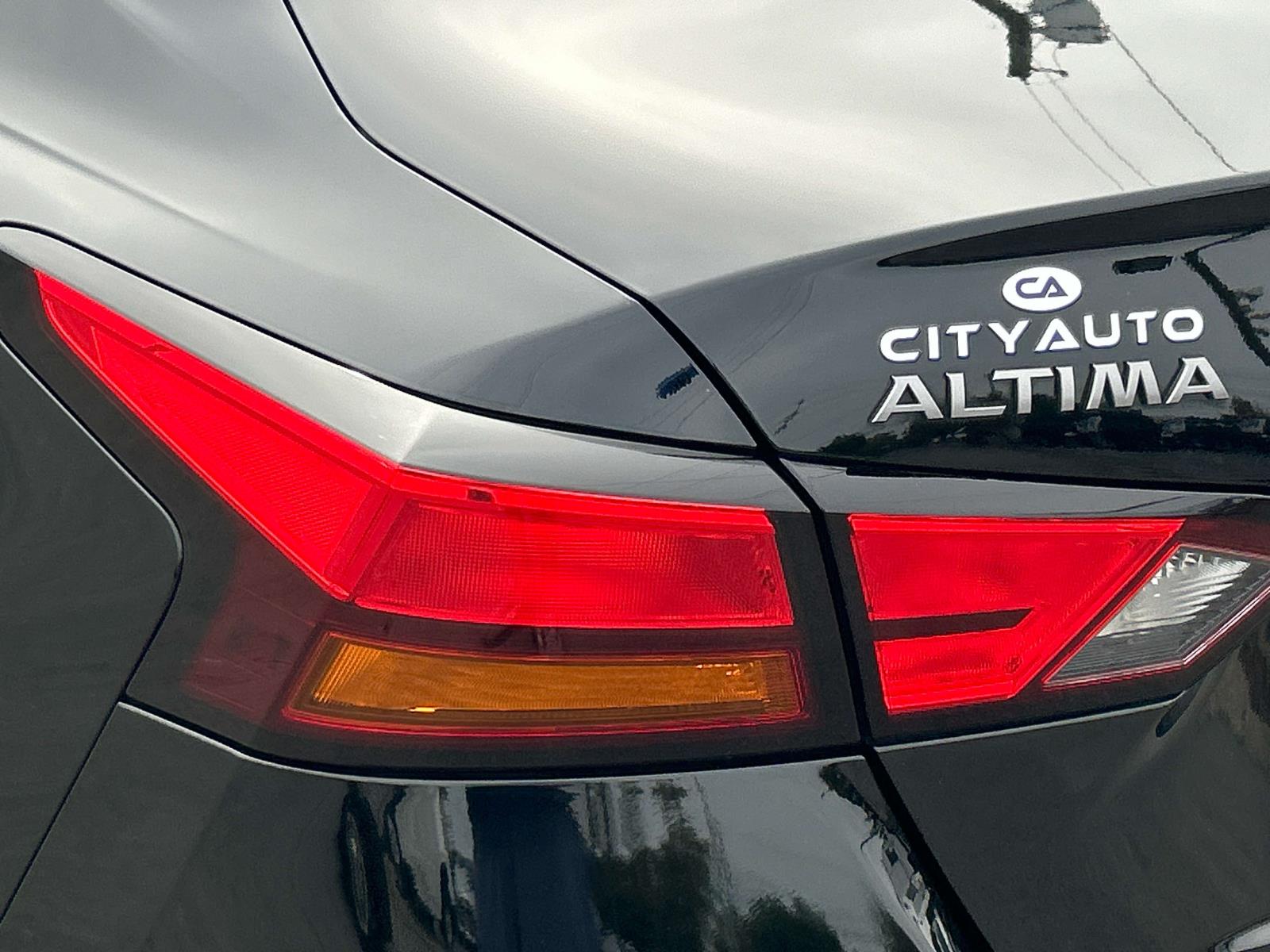 Used 2024 Nissan Altima Sedan