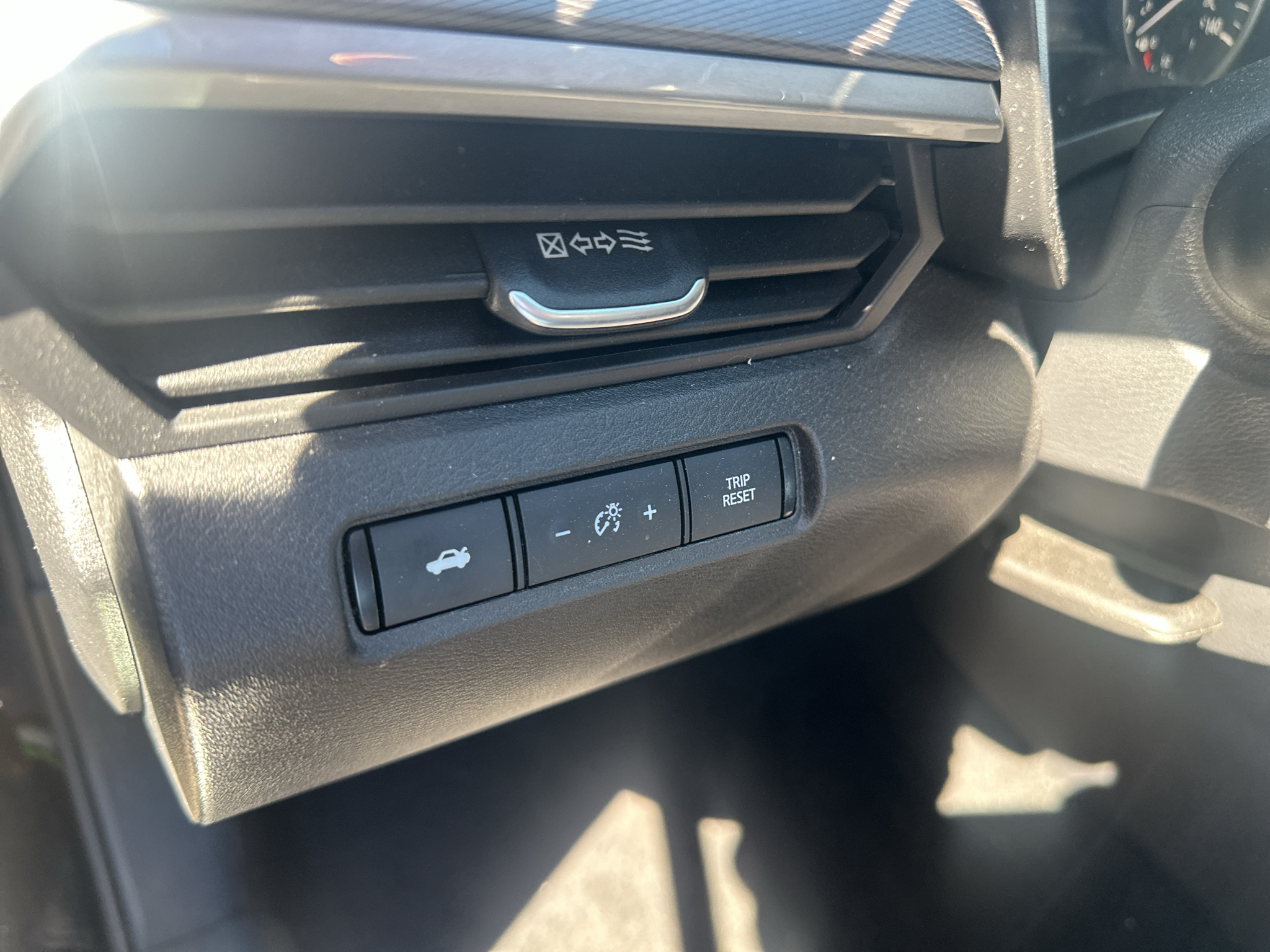 Used 2024 Nissan Altima Sedan