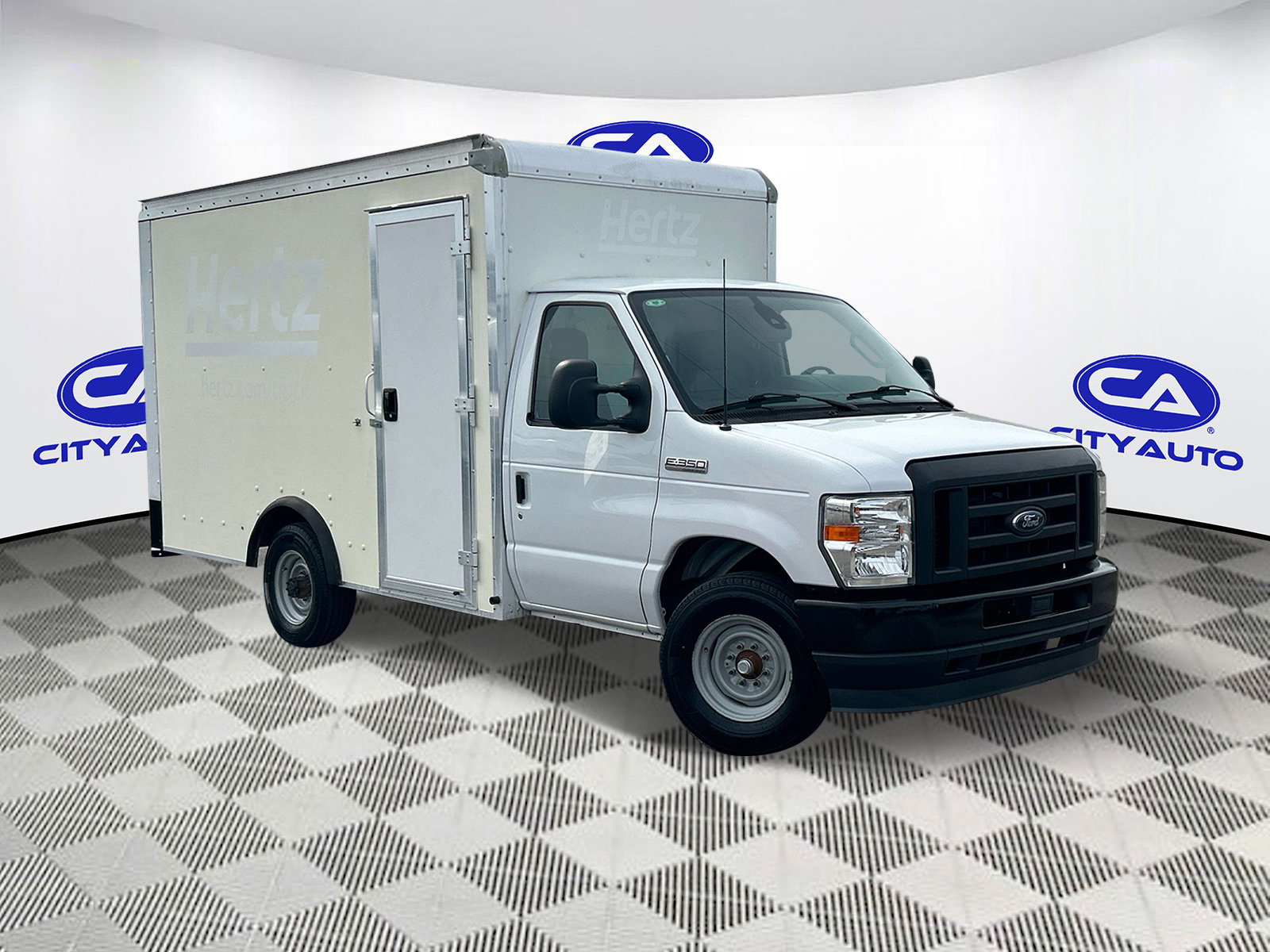 2023 Ford Econoline E350 Super Duty Base