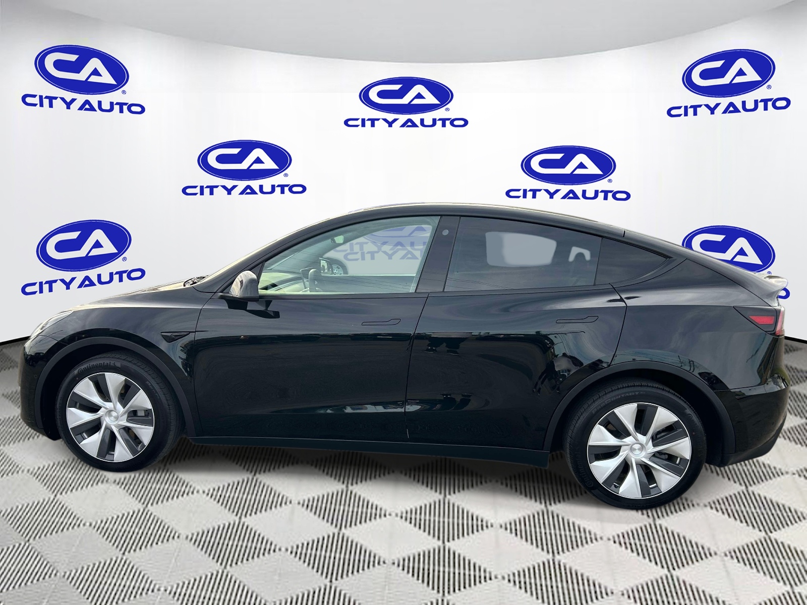 Used 2022 Tesla Model Y SUV