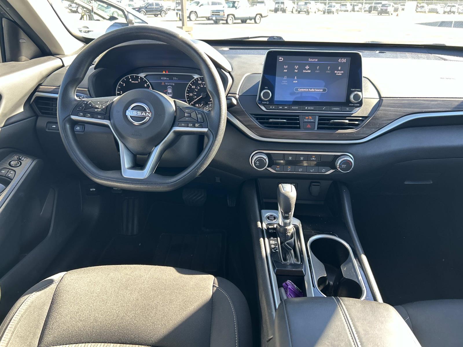 Used 2024 Nissan Altima Sedan