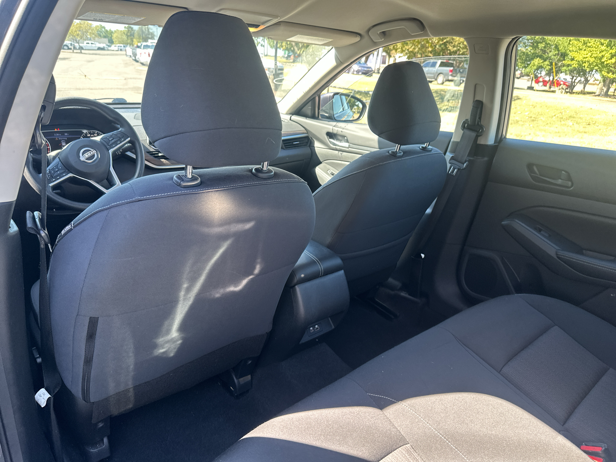 Used 2024 Nissan Altima Sedan