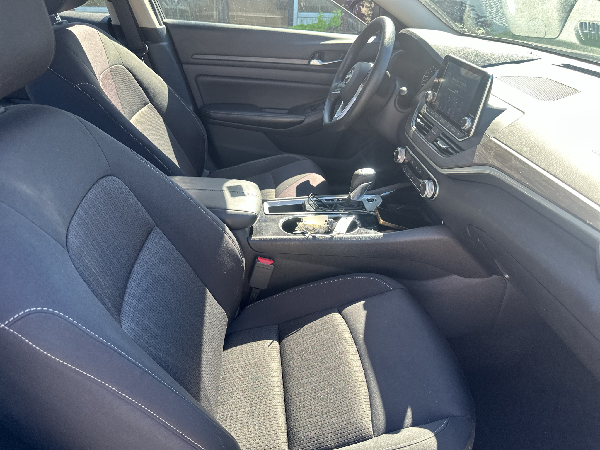 Used 2024 Nissan Altima Sedan