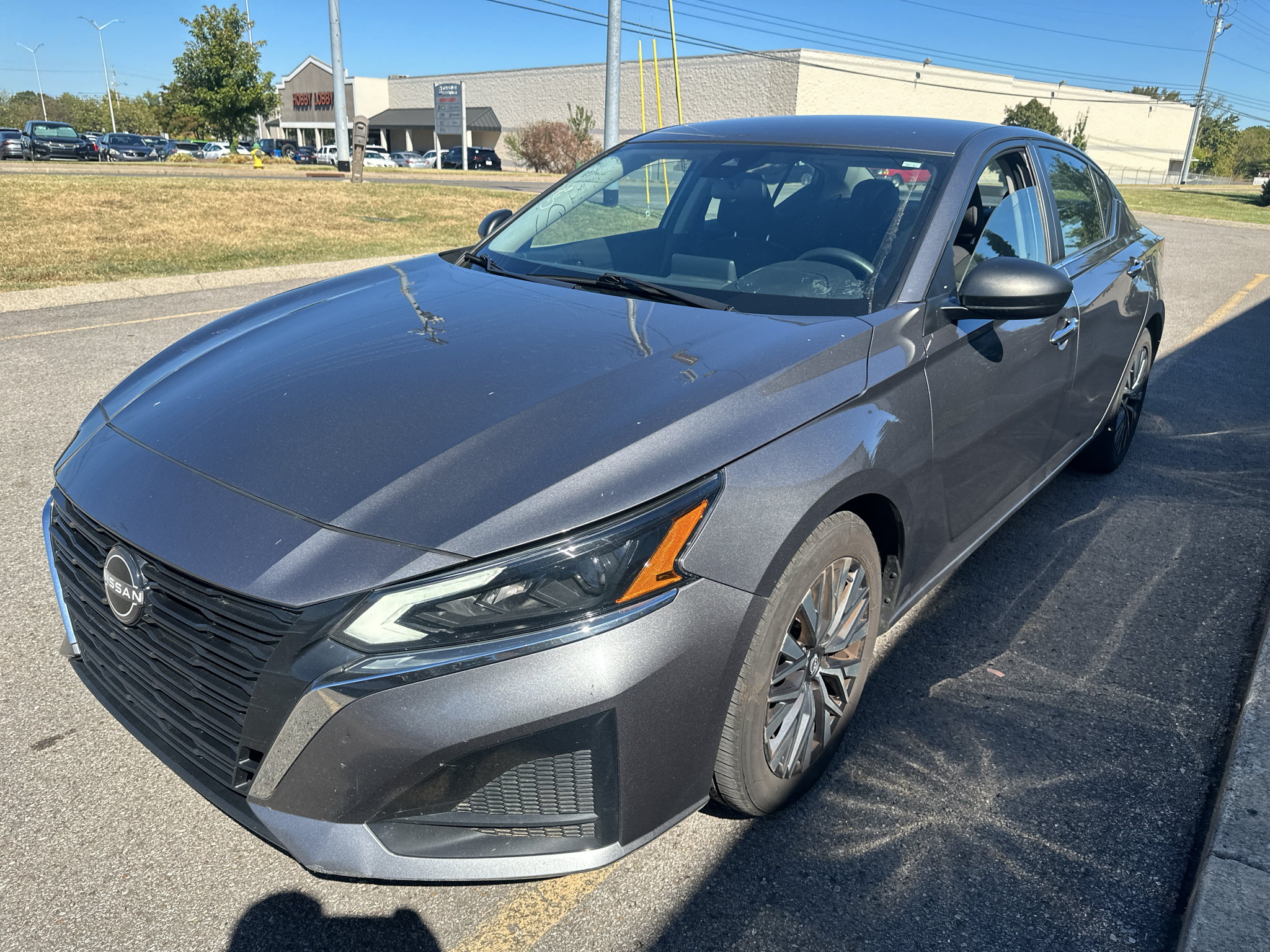 Used 2024 Nissan Altima Sedan