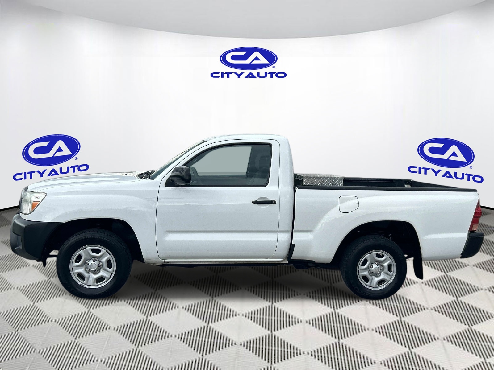 Used 2013 Toyota Tacoma Truck