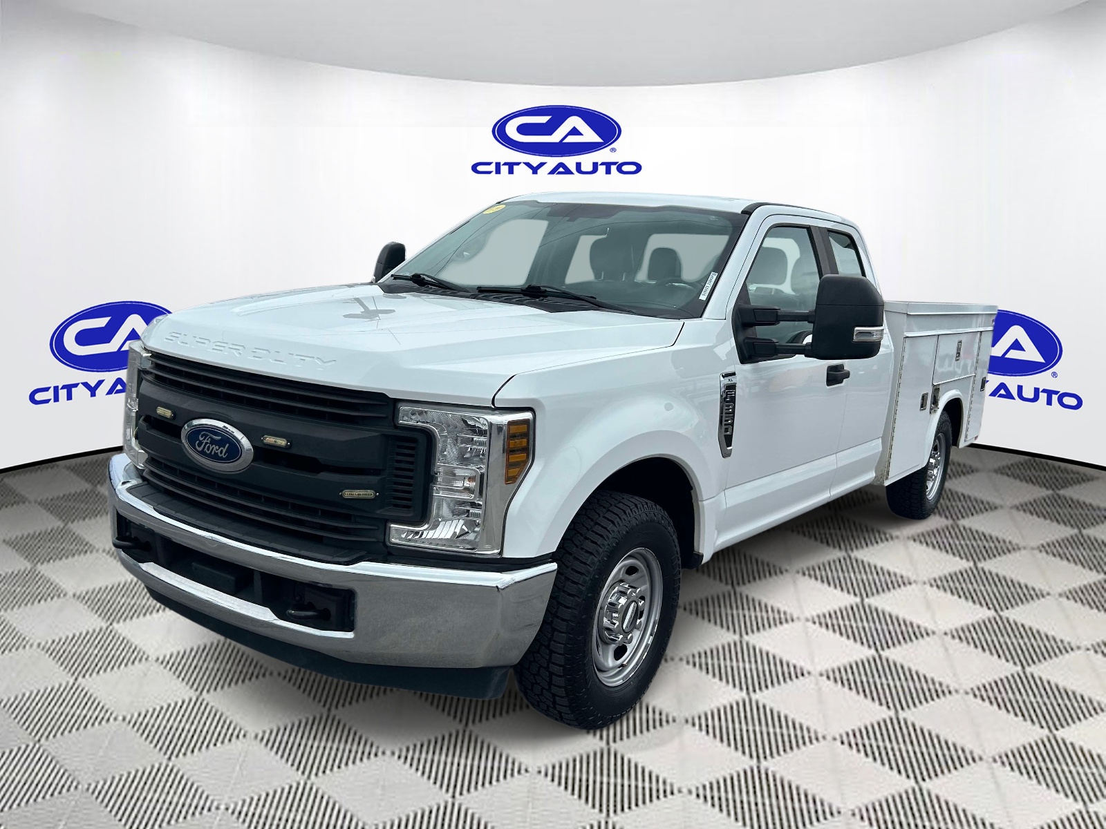 Used 2018 Ford F-350 Super Duty Truck
