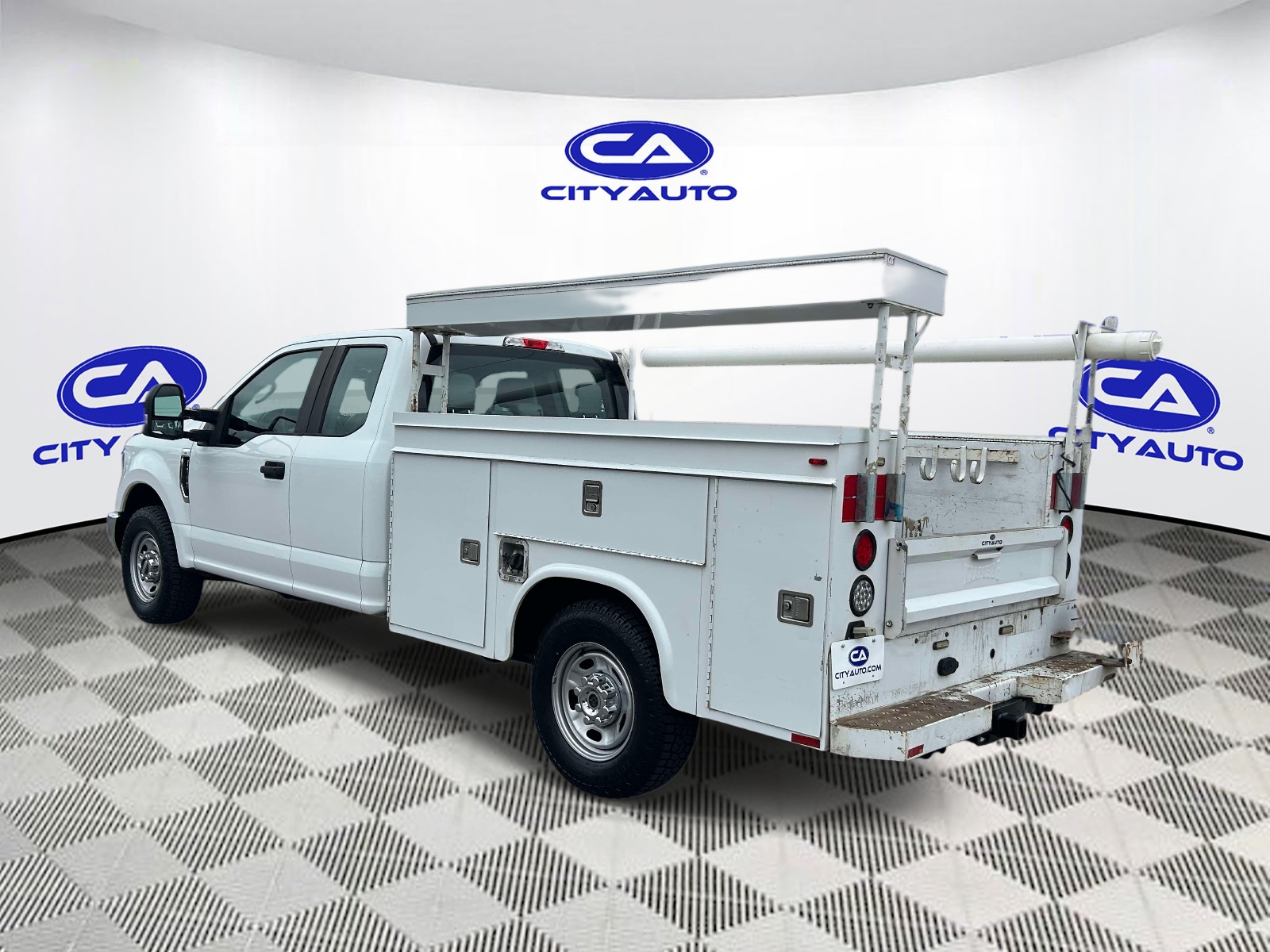 Used 2018 Ford F-350 Super Duty Truck