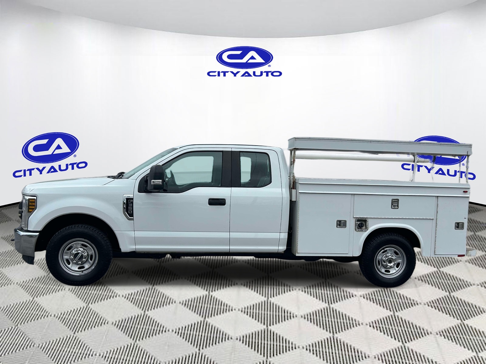 Used 2018 Ford F-350 Super Duty Truck