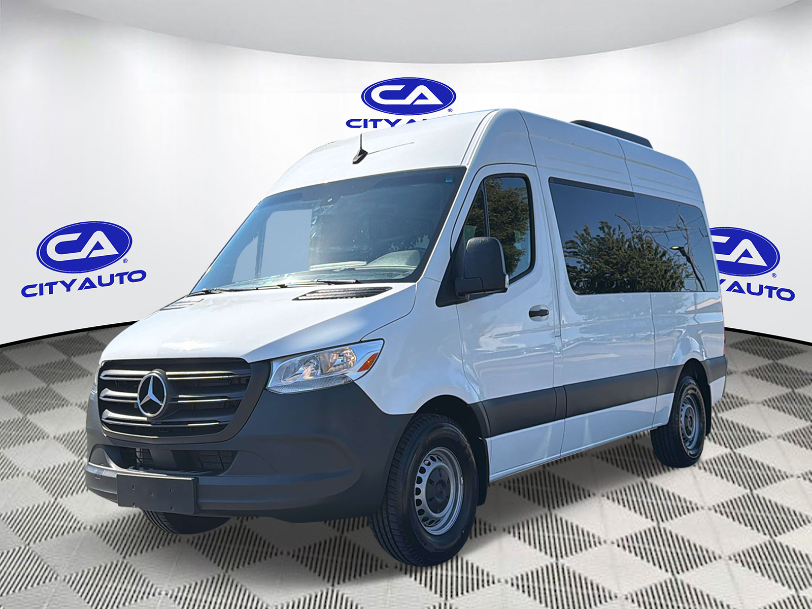 Used 2024 Mercedes-benz Sprinter 2500 Van