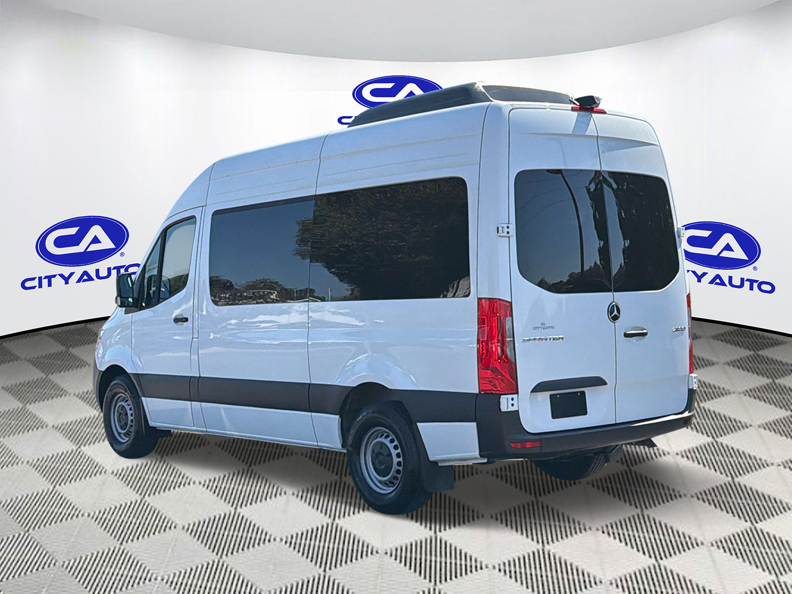 Used 2024 Mercedes-benz Sprinter 2500 Van