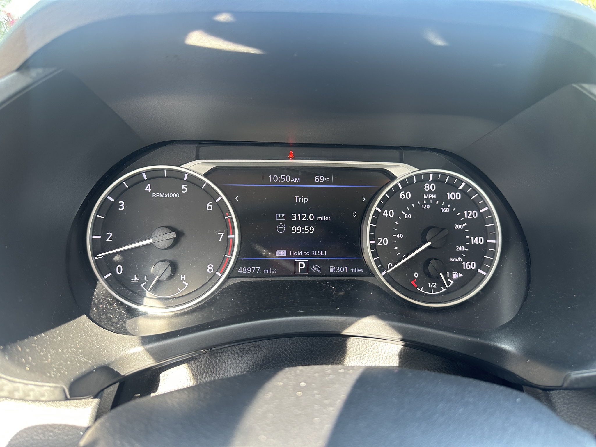 Vehicle photo 24