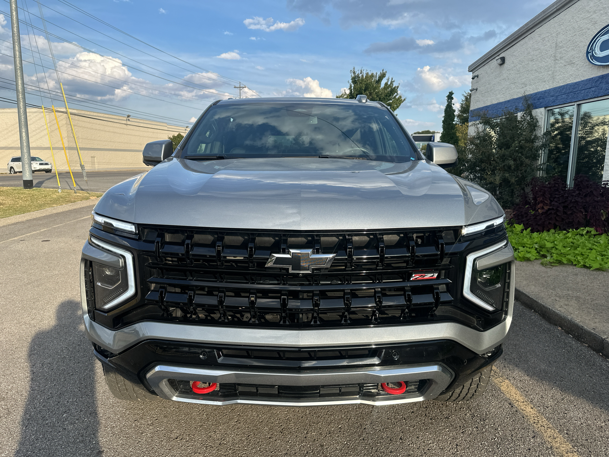 Vehicle photo 9