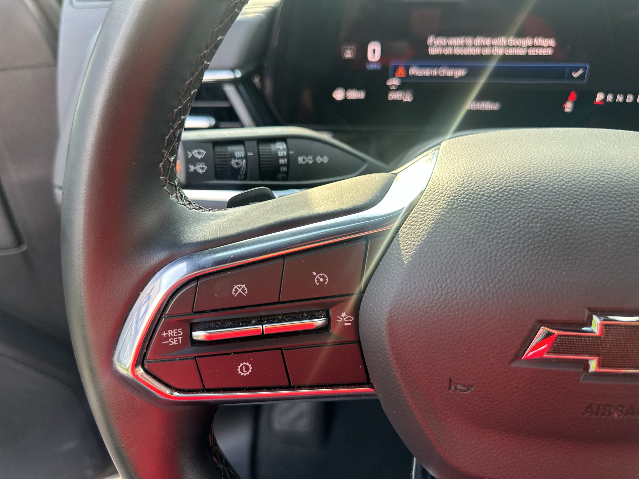 Vehicle photo 24