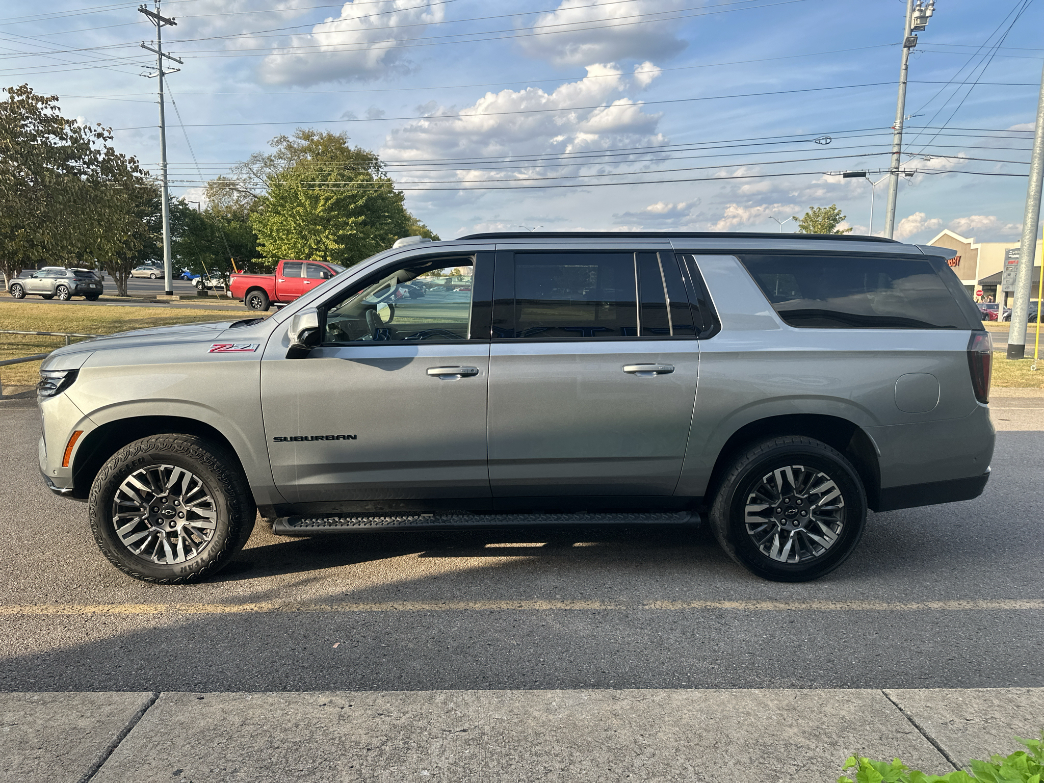 Vehicle photo 7