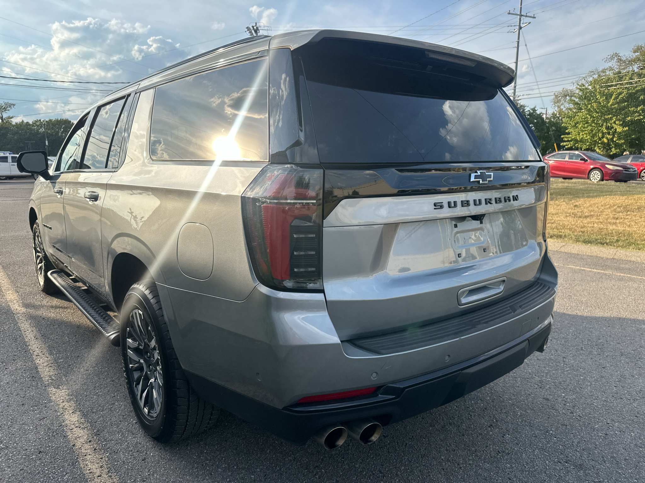 Vehicle photo 6