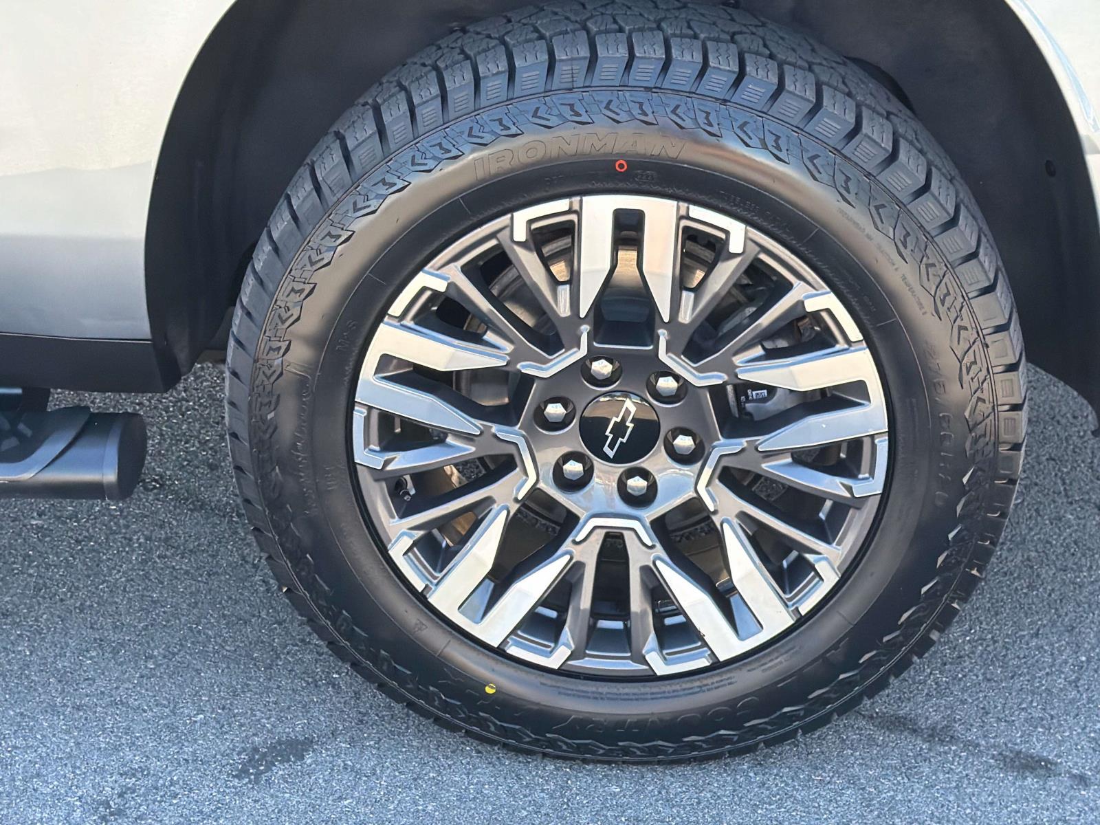 Used 2025 Chevrolet Suburban SUV