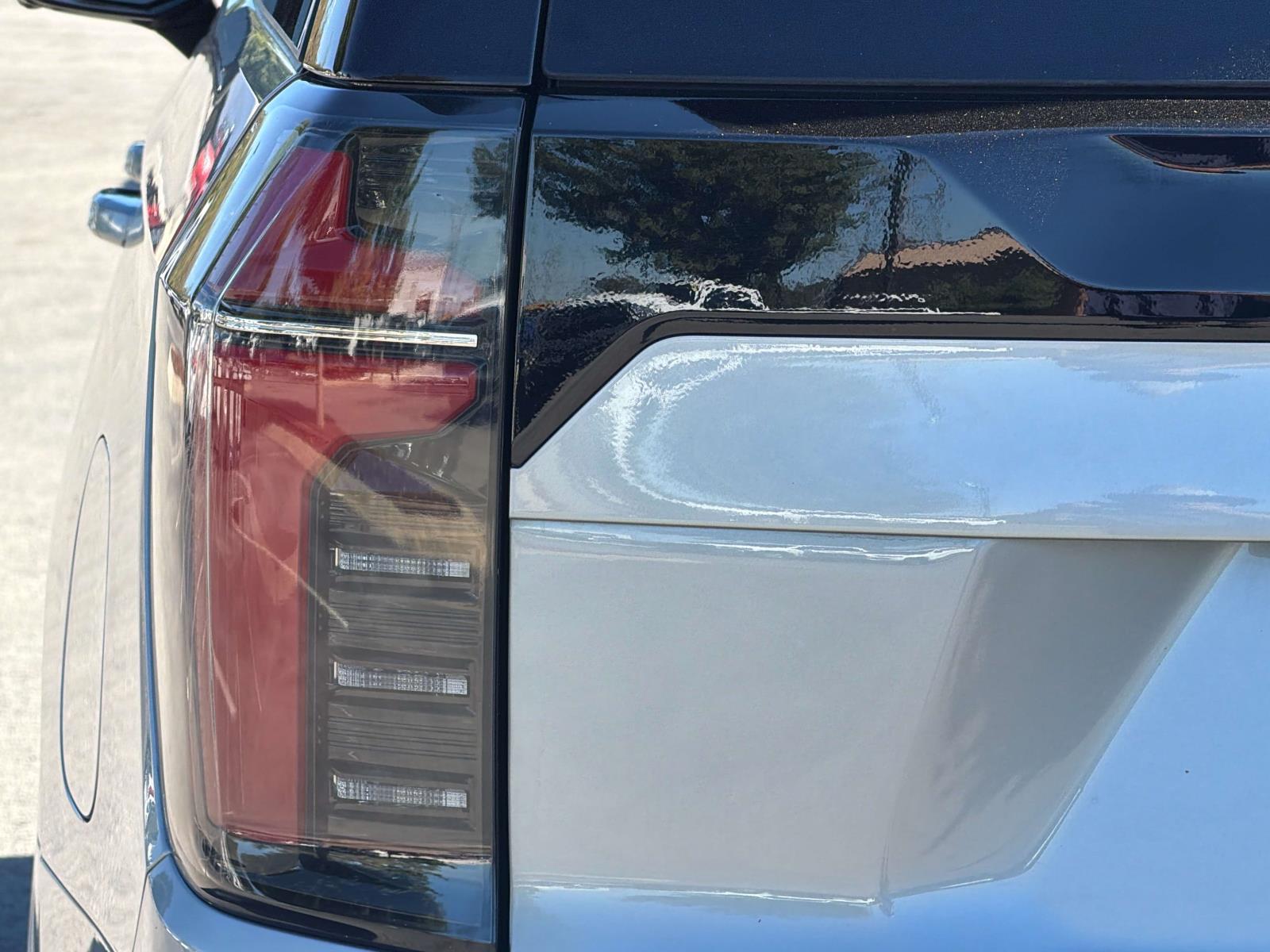 Used 2025 Chevrolet Suburban SUV