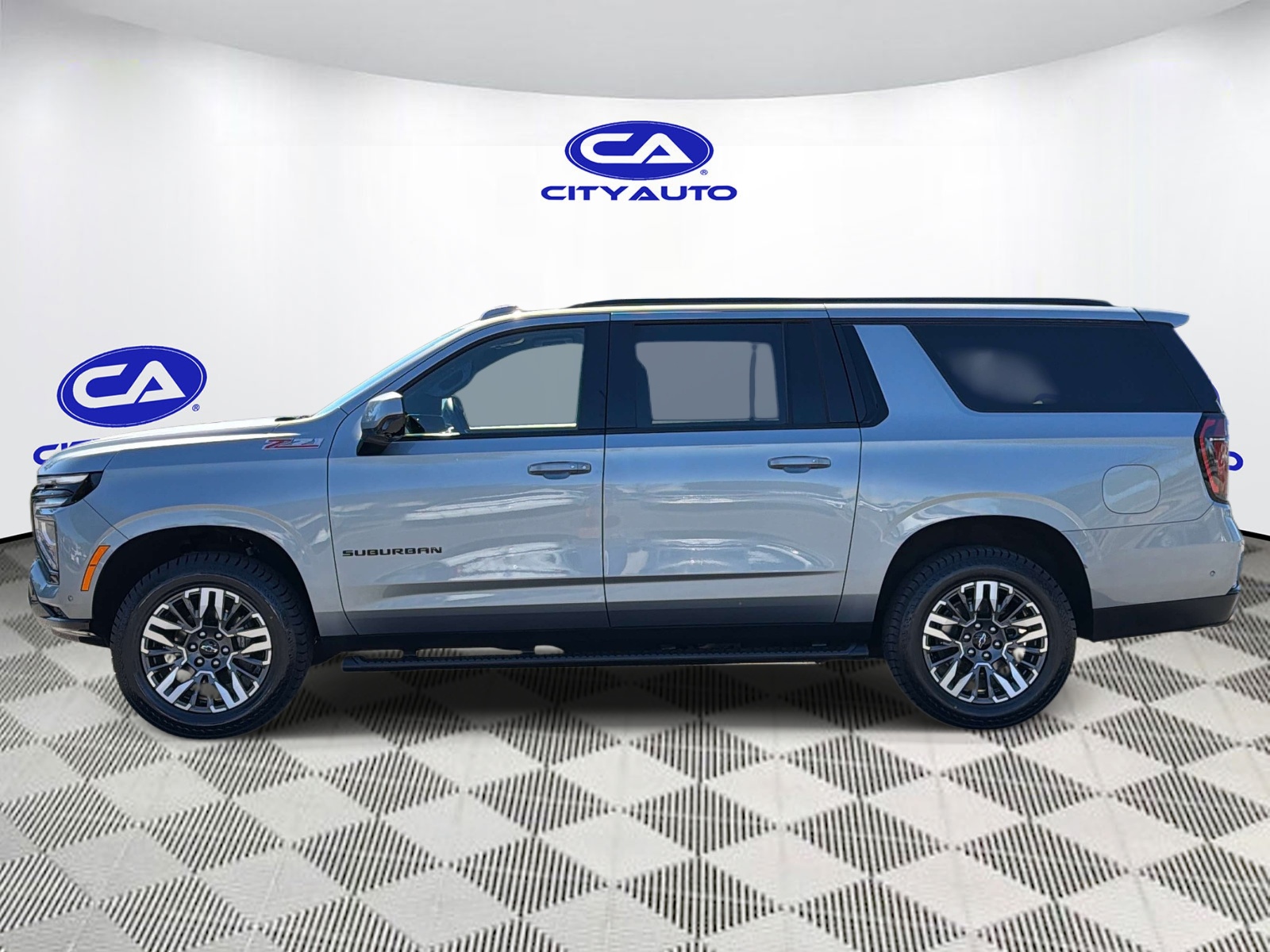 Used 2025 Chevrolet Suburban SUV