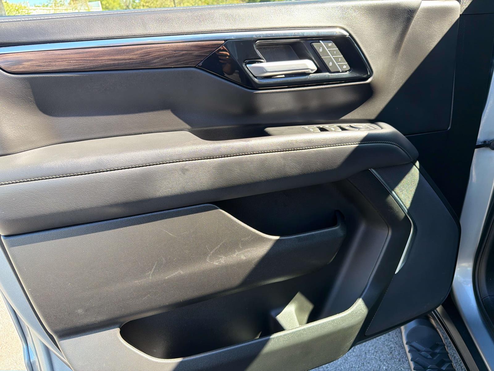 Used 2025 Chevrolet Suburban SUV