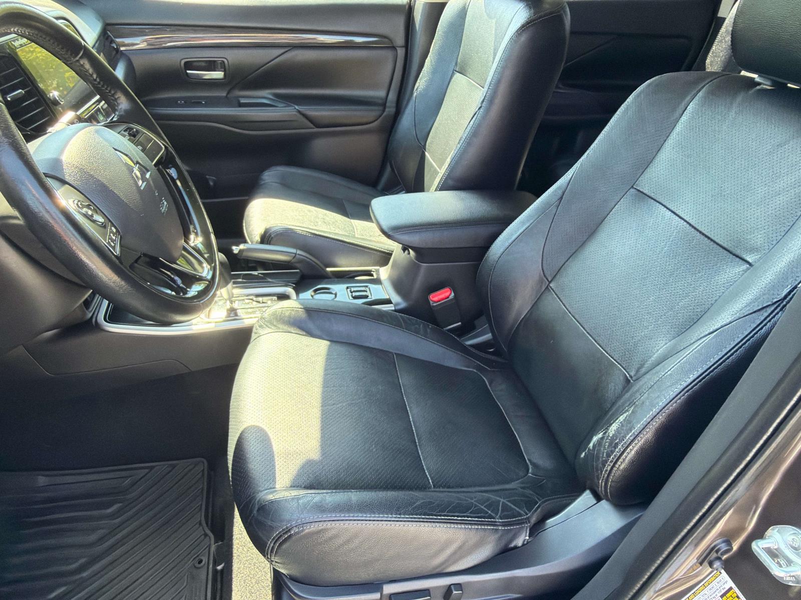 Used 2017 Mitsubishi Outlander SUV