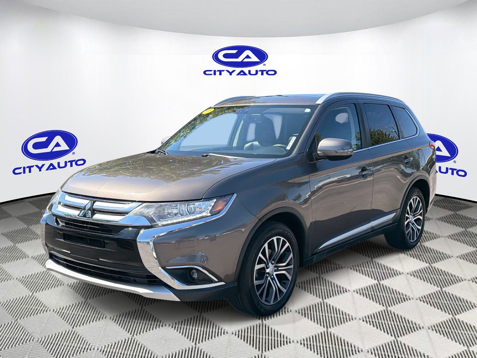 Used 2017 Mitsubishi Outlander SUV